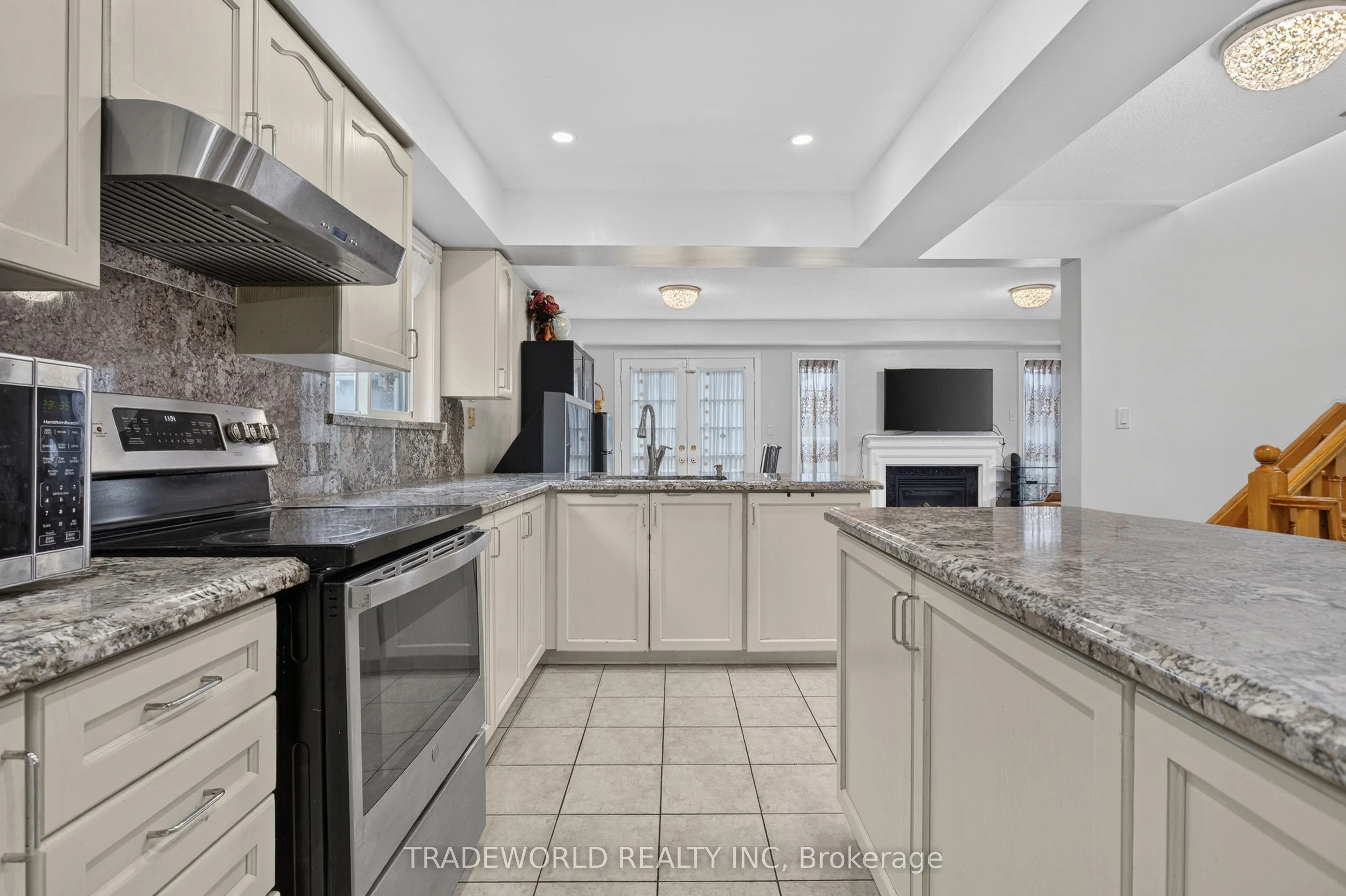 68 Grand Valley Boulevard