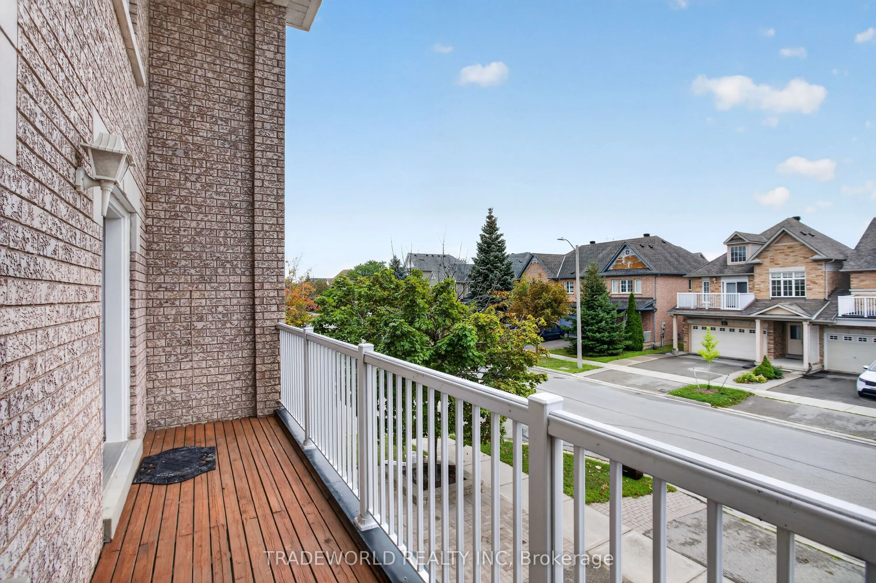 68 Grand Valley Boulevard