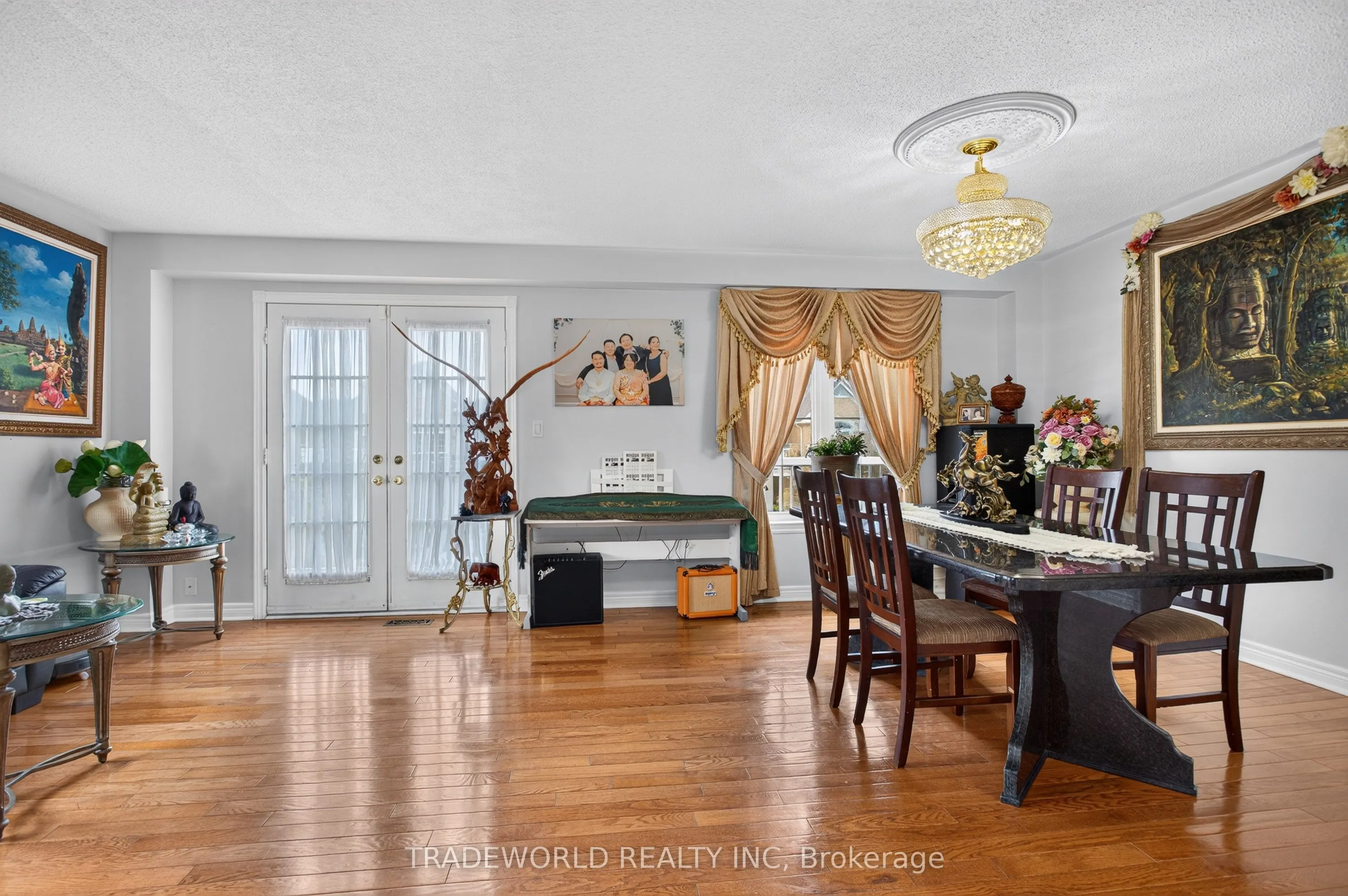 68 Grand Valley Boulevard