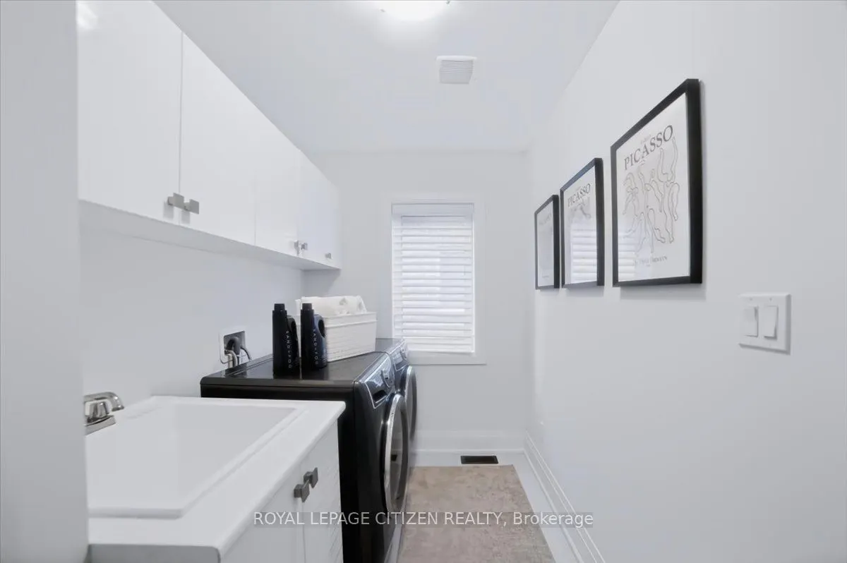 243 Ferragine Crescent