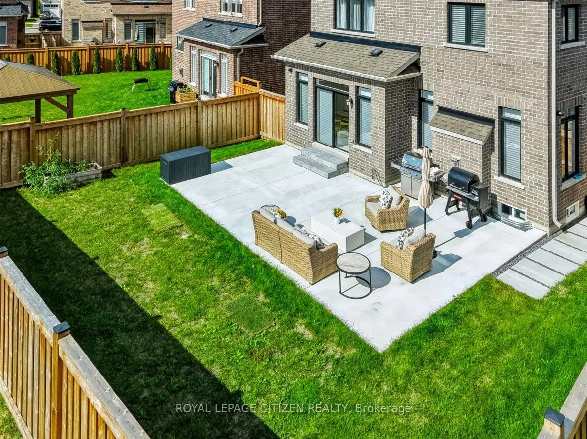 243 Ferragine Crescent