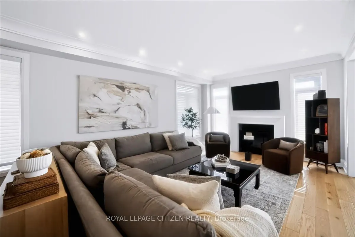 243 Ferragine Crescent