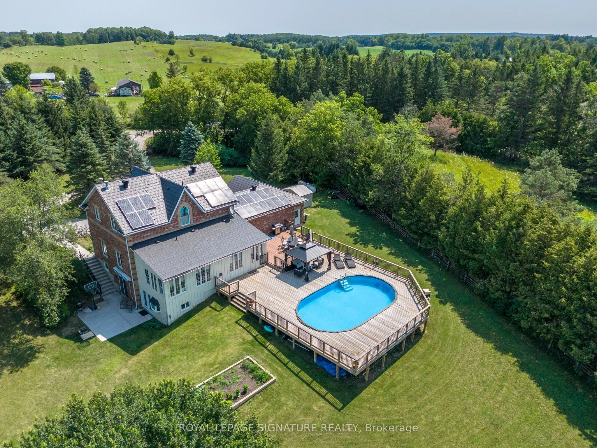 1252 Concession Rd 7
