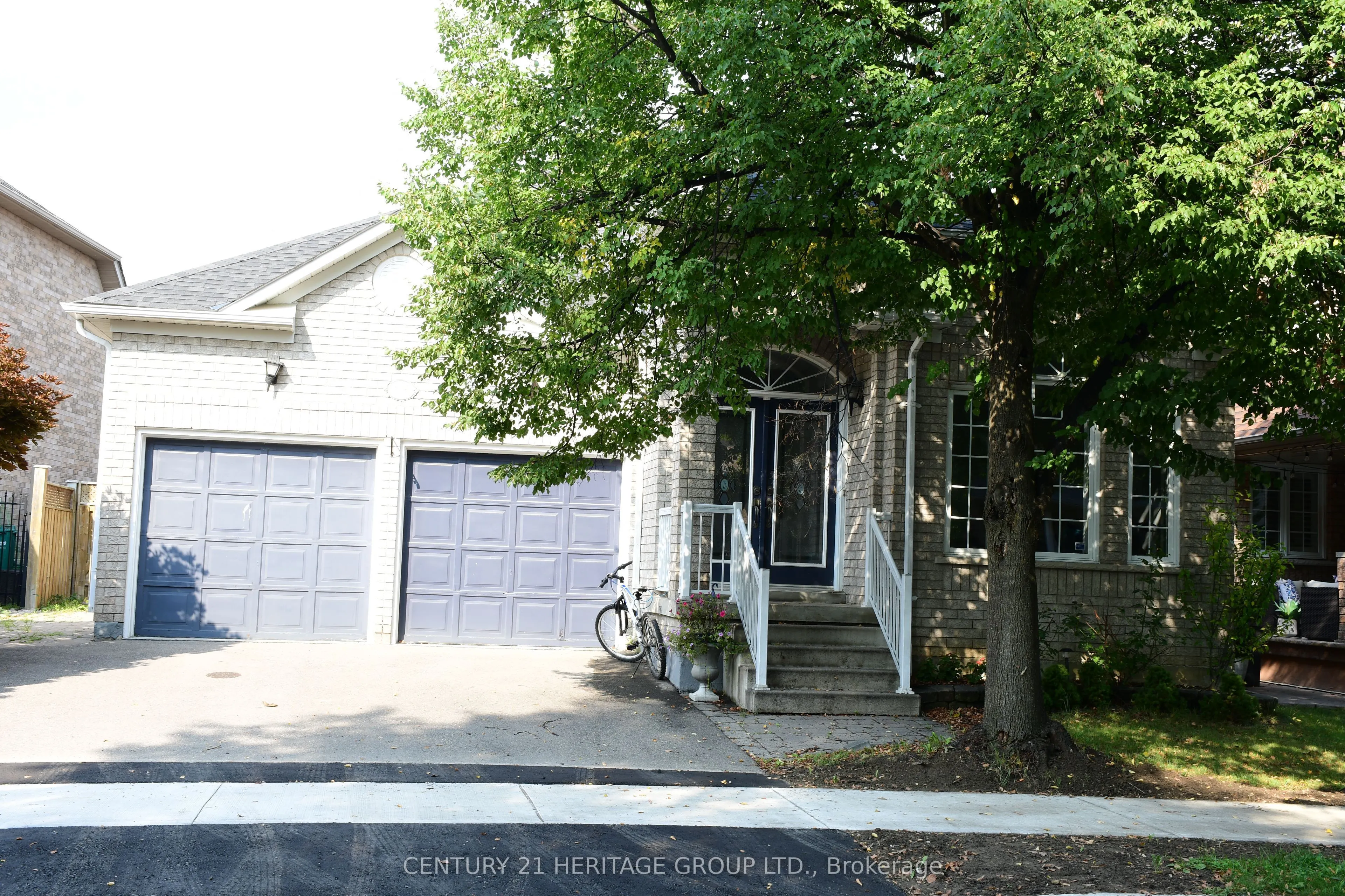 116 Marbella Road #Lower