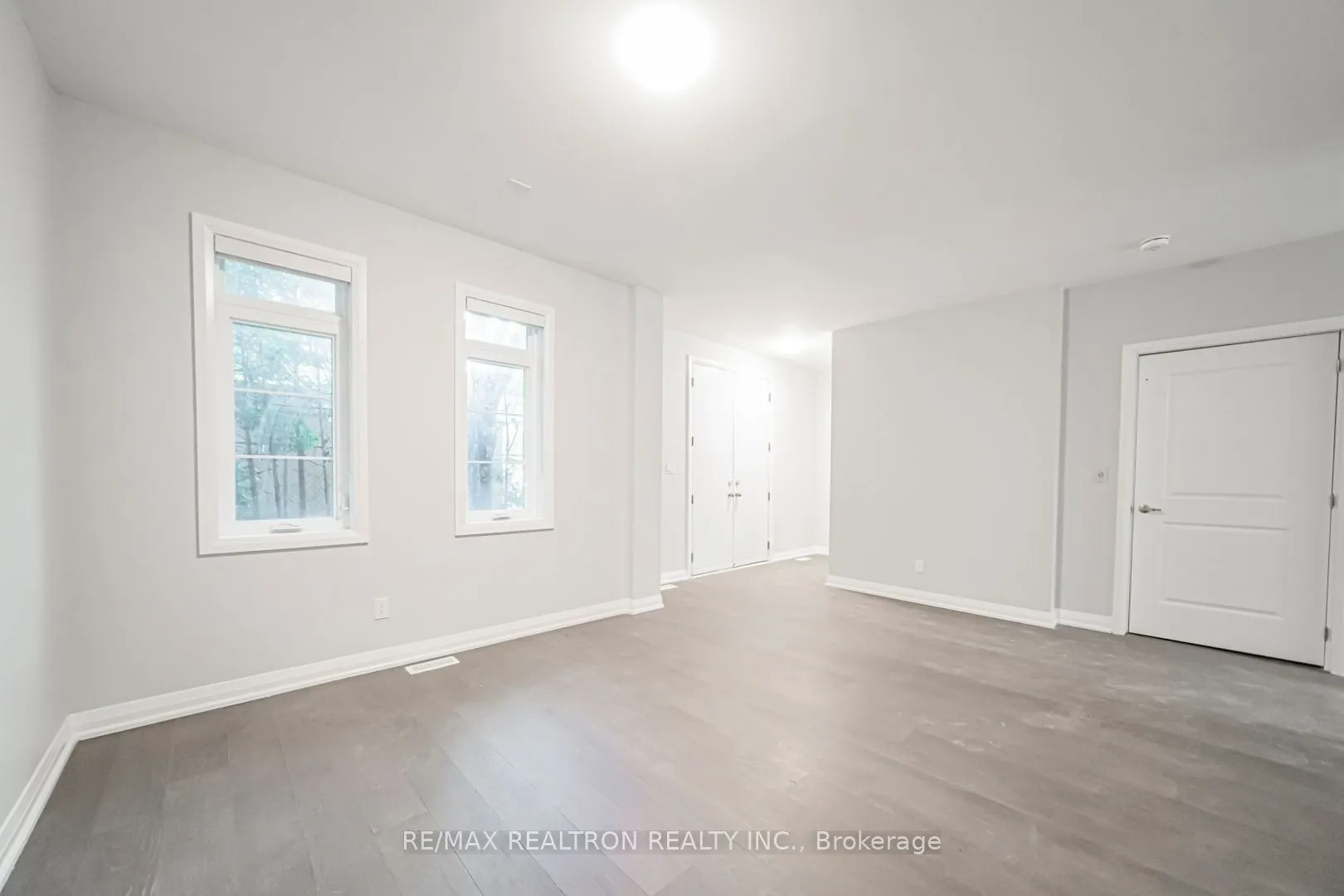 260 Eagle Street #22