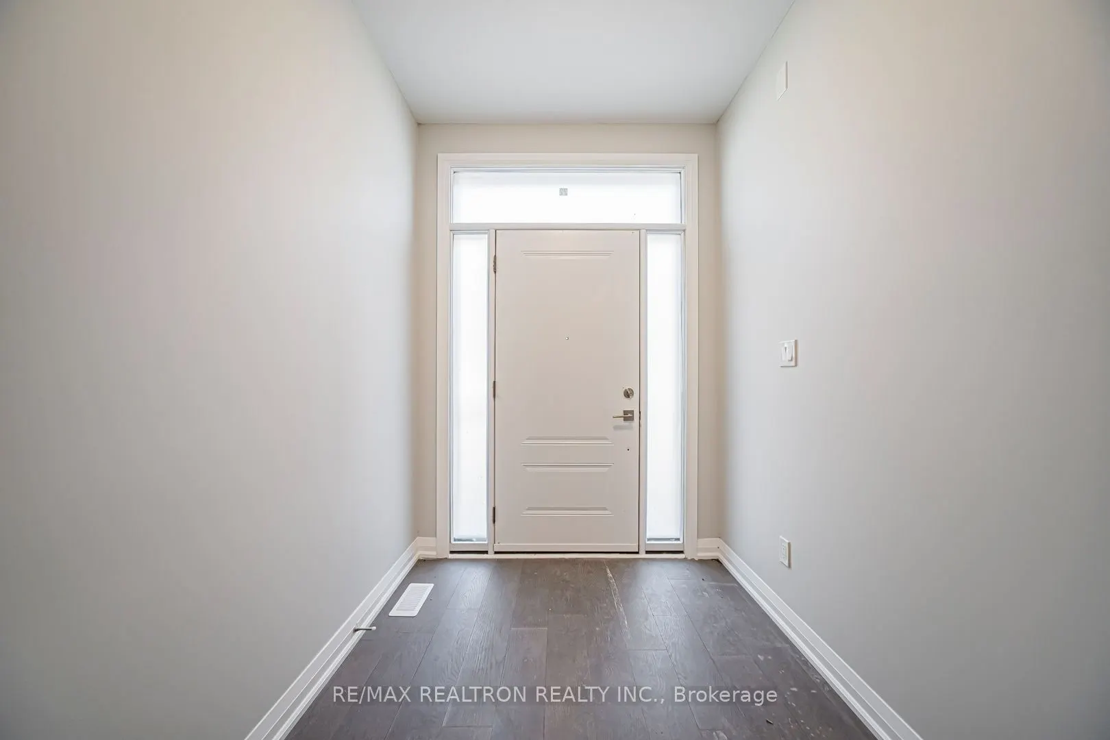 260 Eagle Street #22