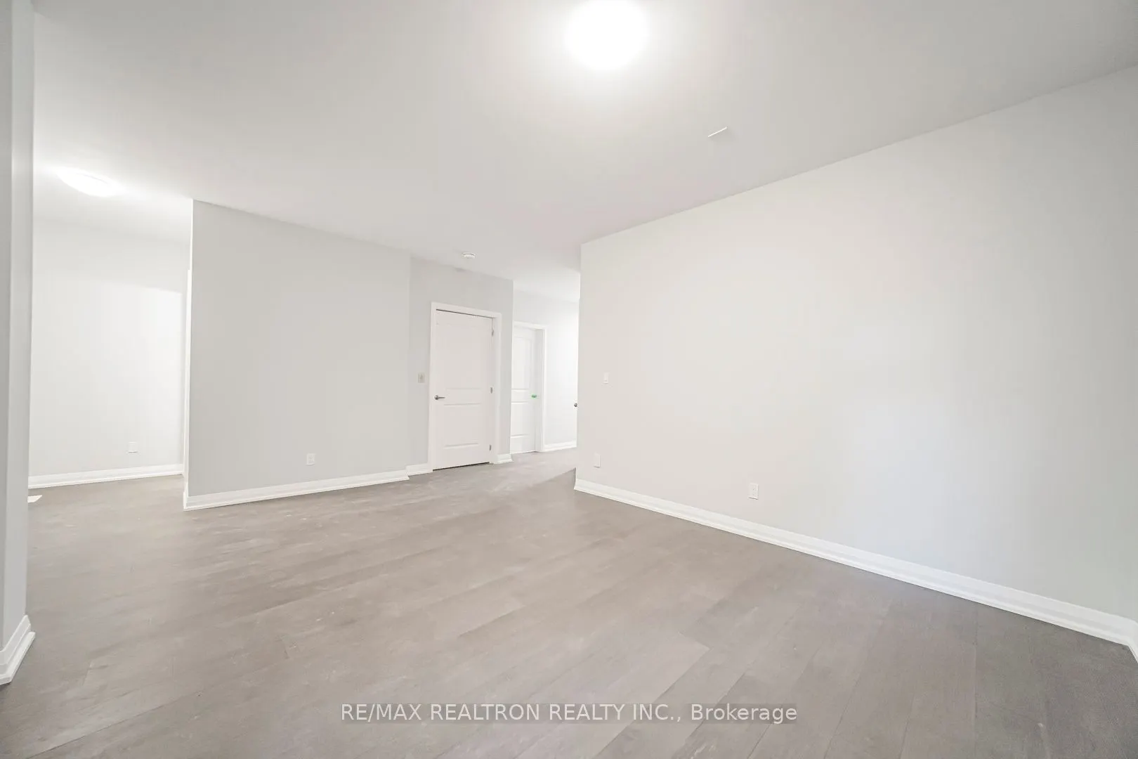 260 Eagle Street #22