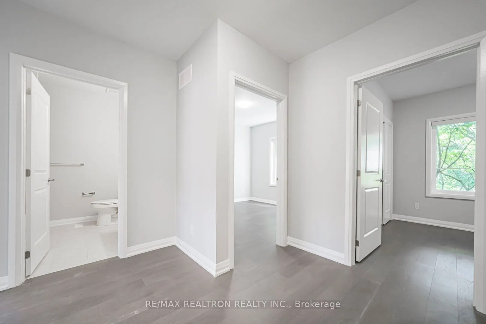 260 Eagle Street #22