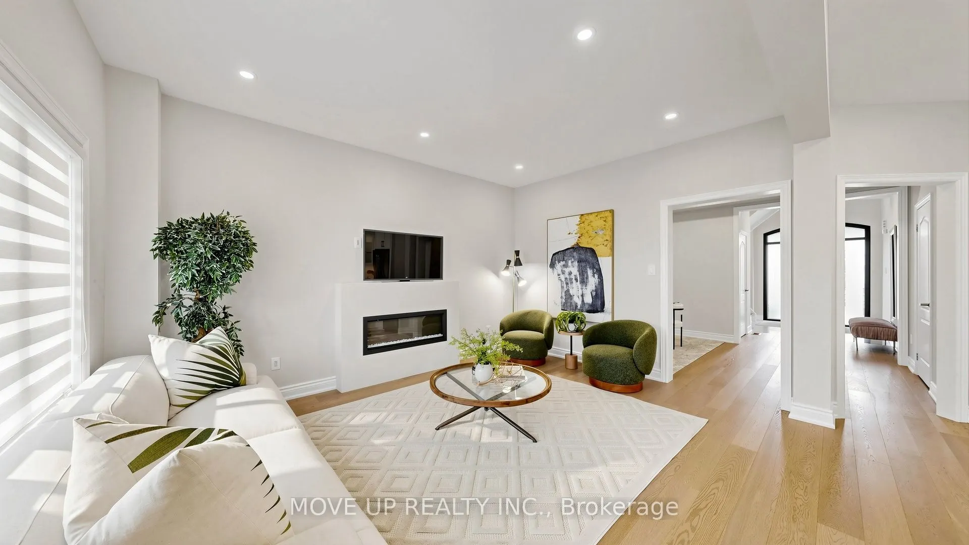 35 Lauderdale Drive