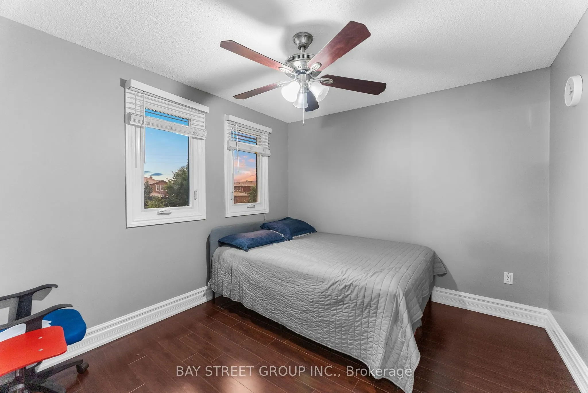 34 Lamp Crescent