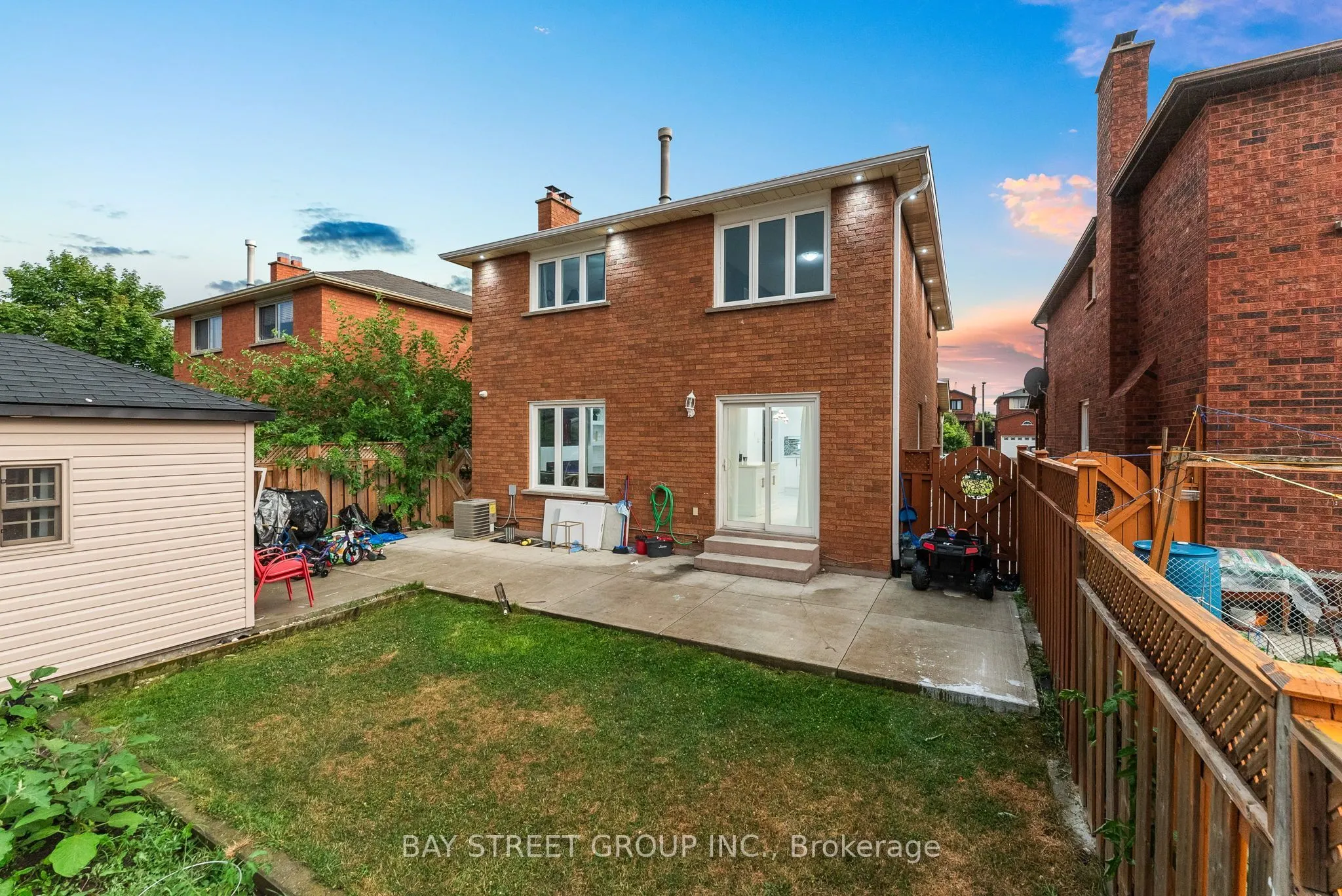 34 Lamp Crescent