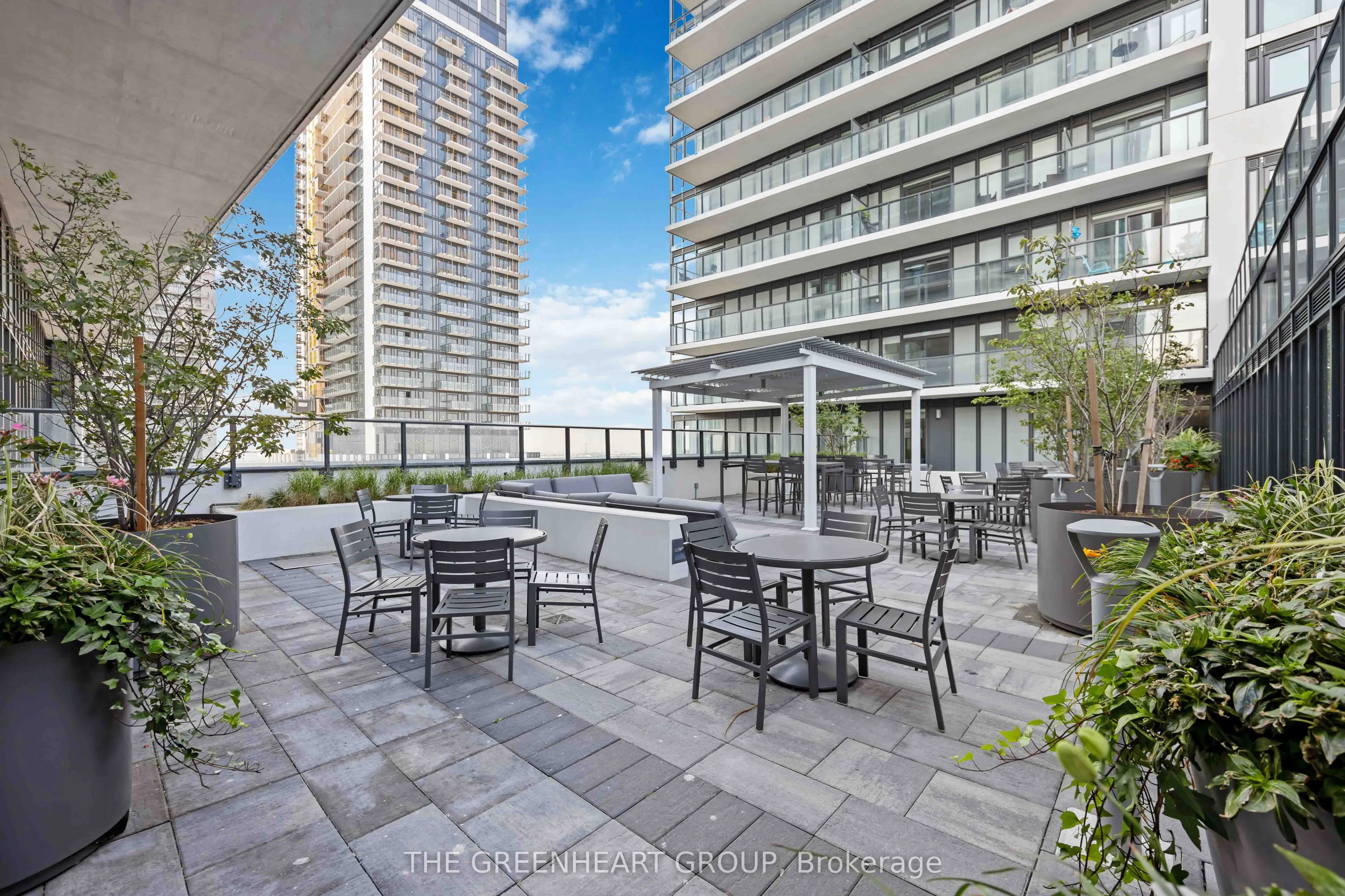 9000 Jane Street #503