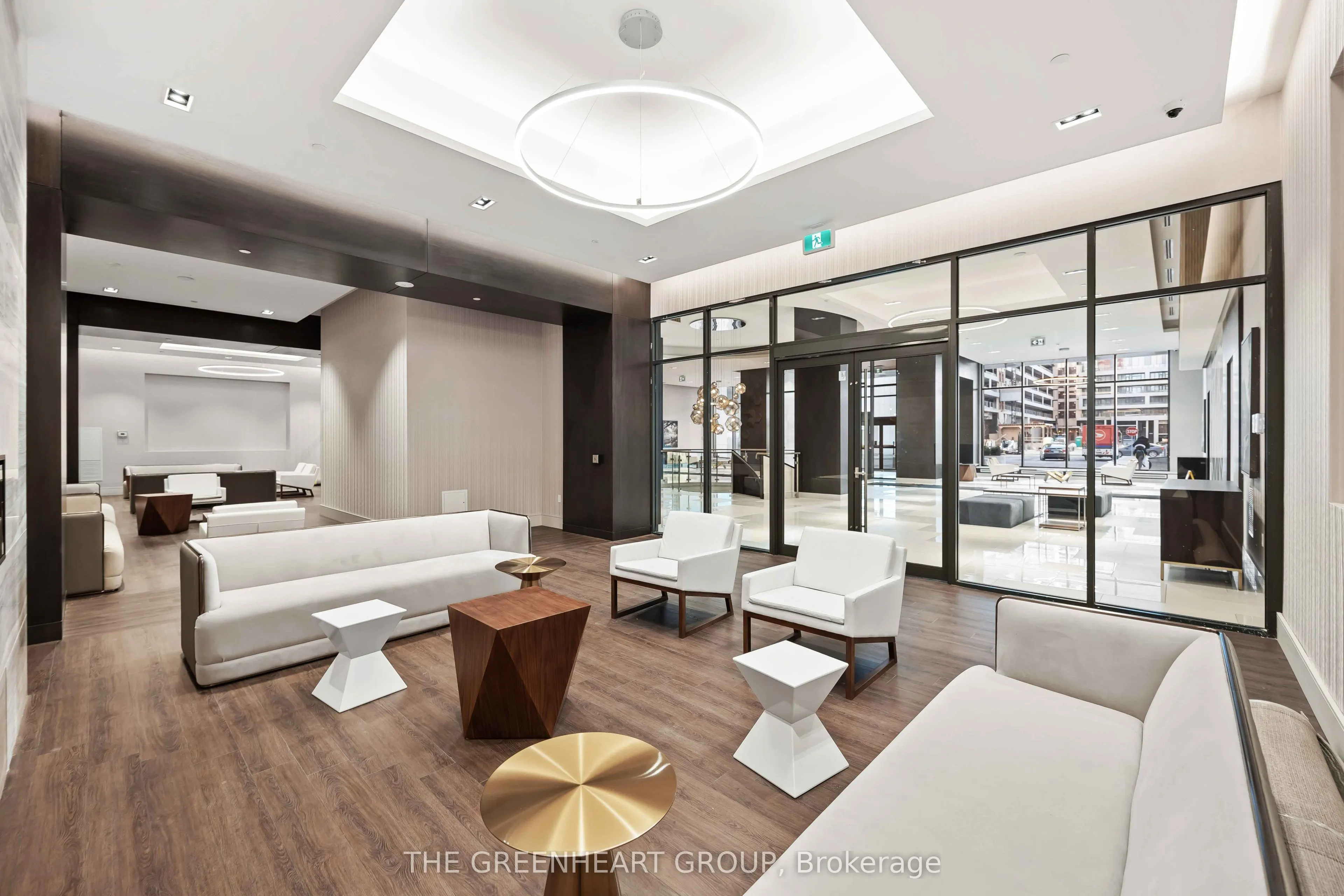 9000 Jane Street #503