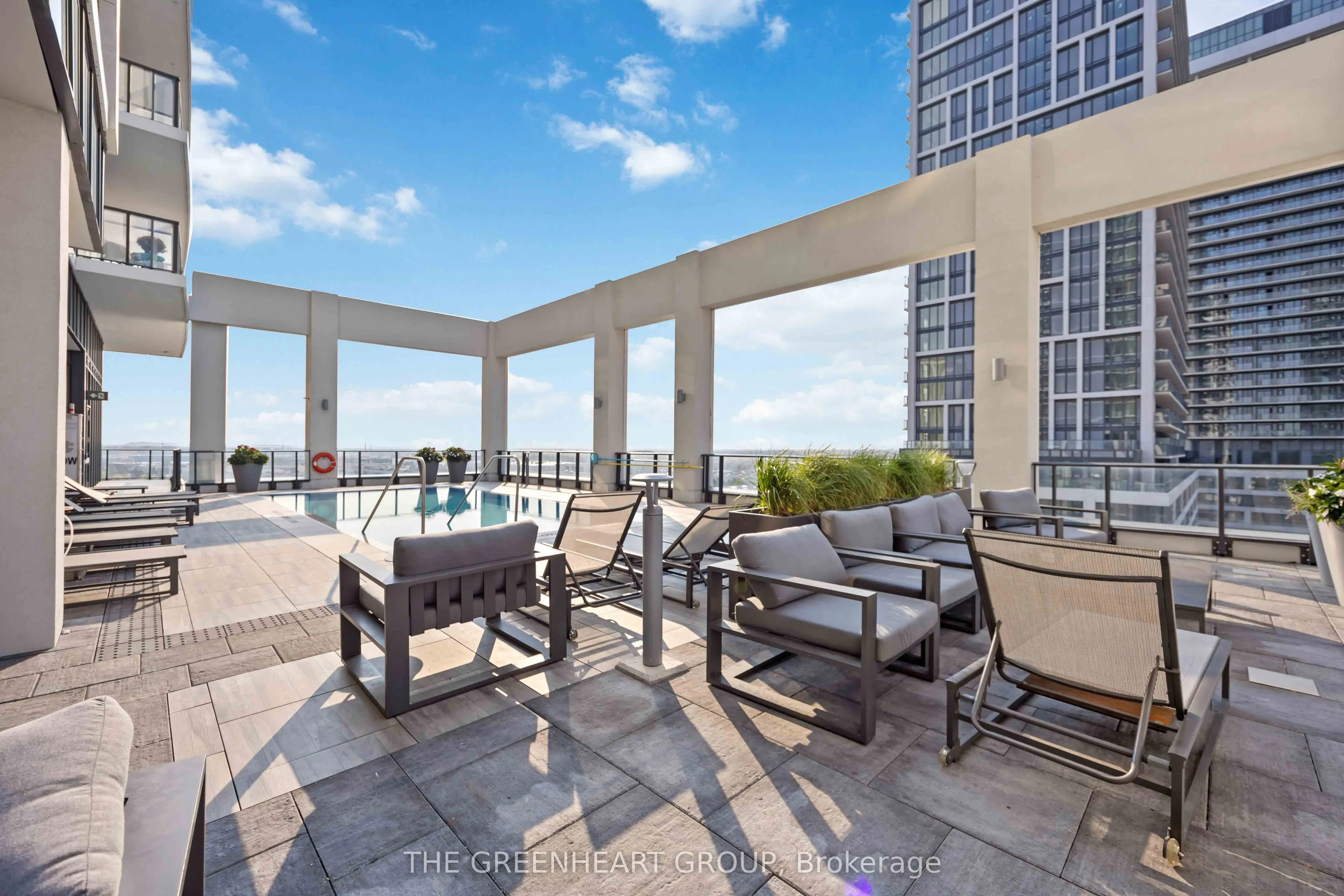 9000 Jane Street #503