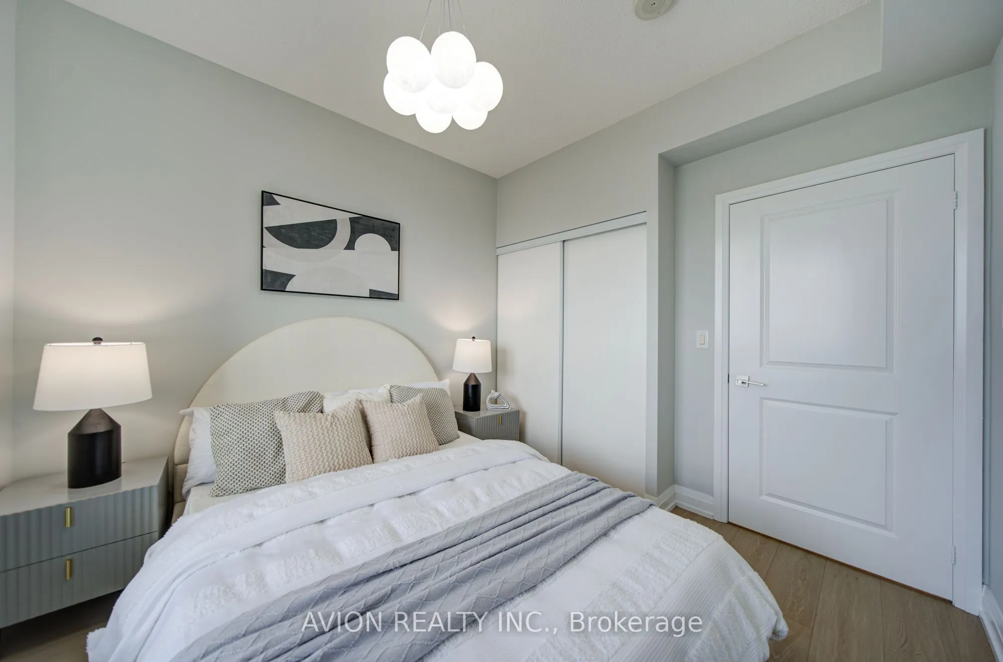 7171 Yonge Street #2409