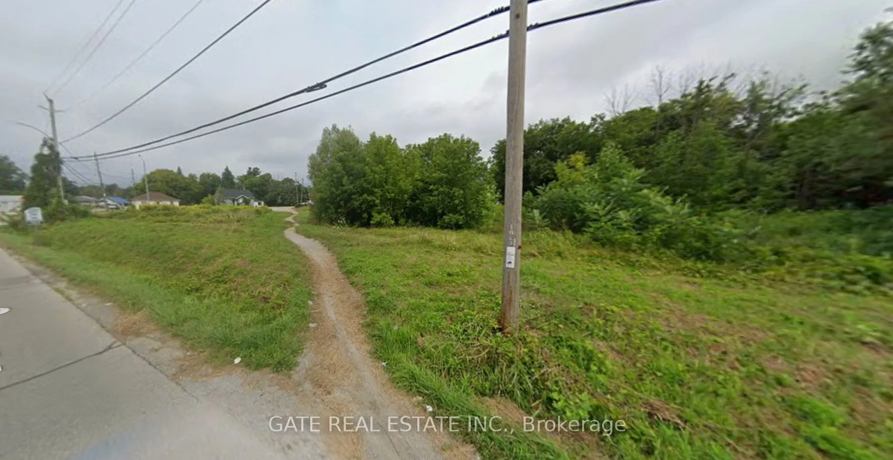263 The Queensway South S