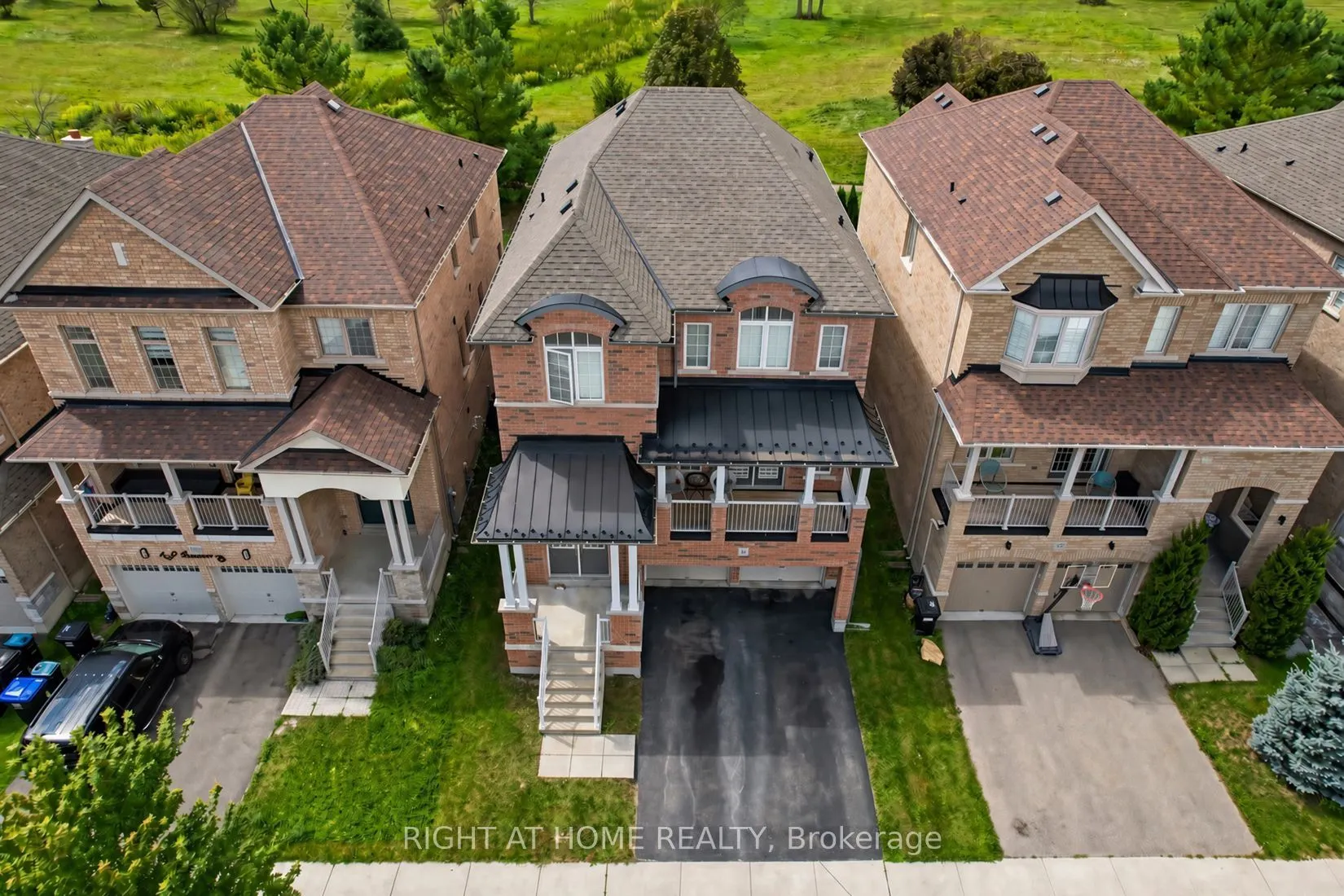 96 Inverness Way