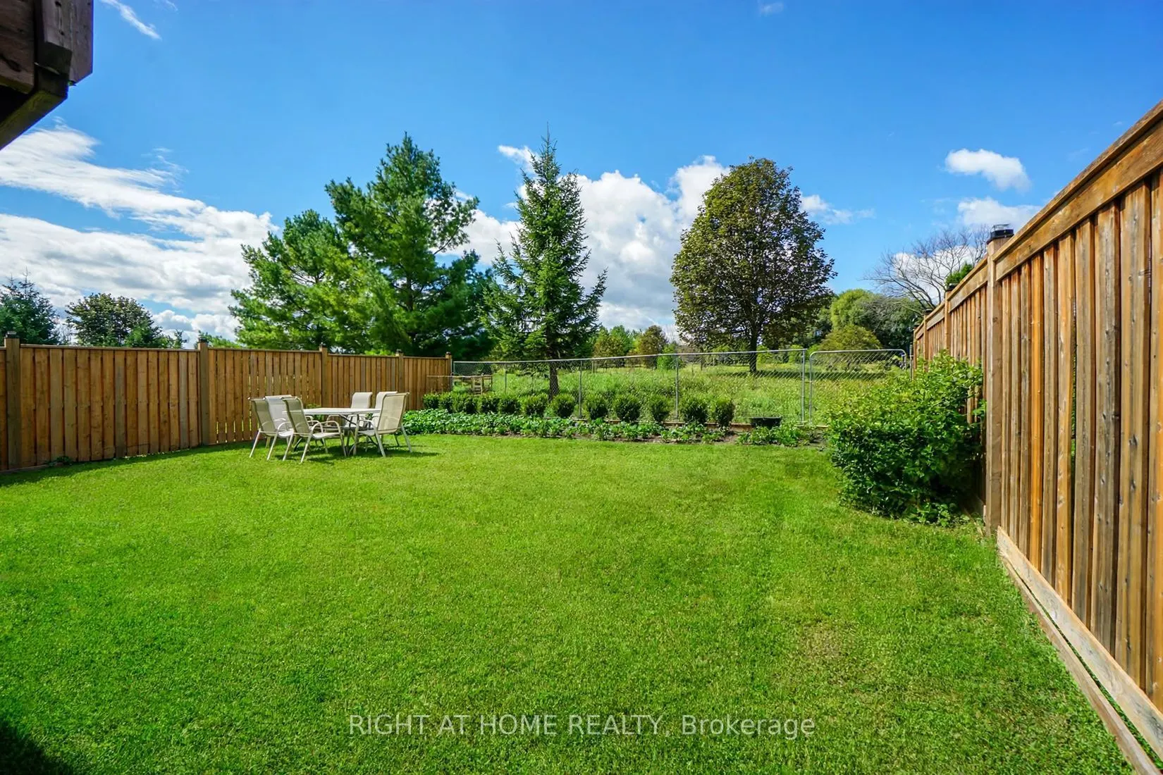 96 Inverness Way