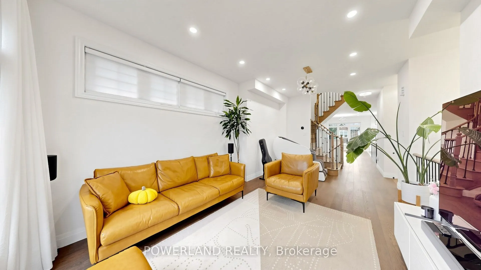 259 Dundas Way