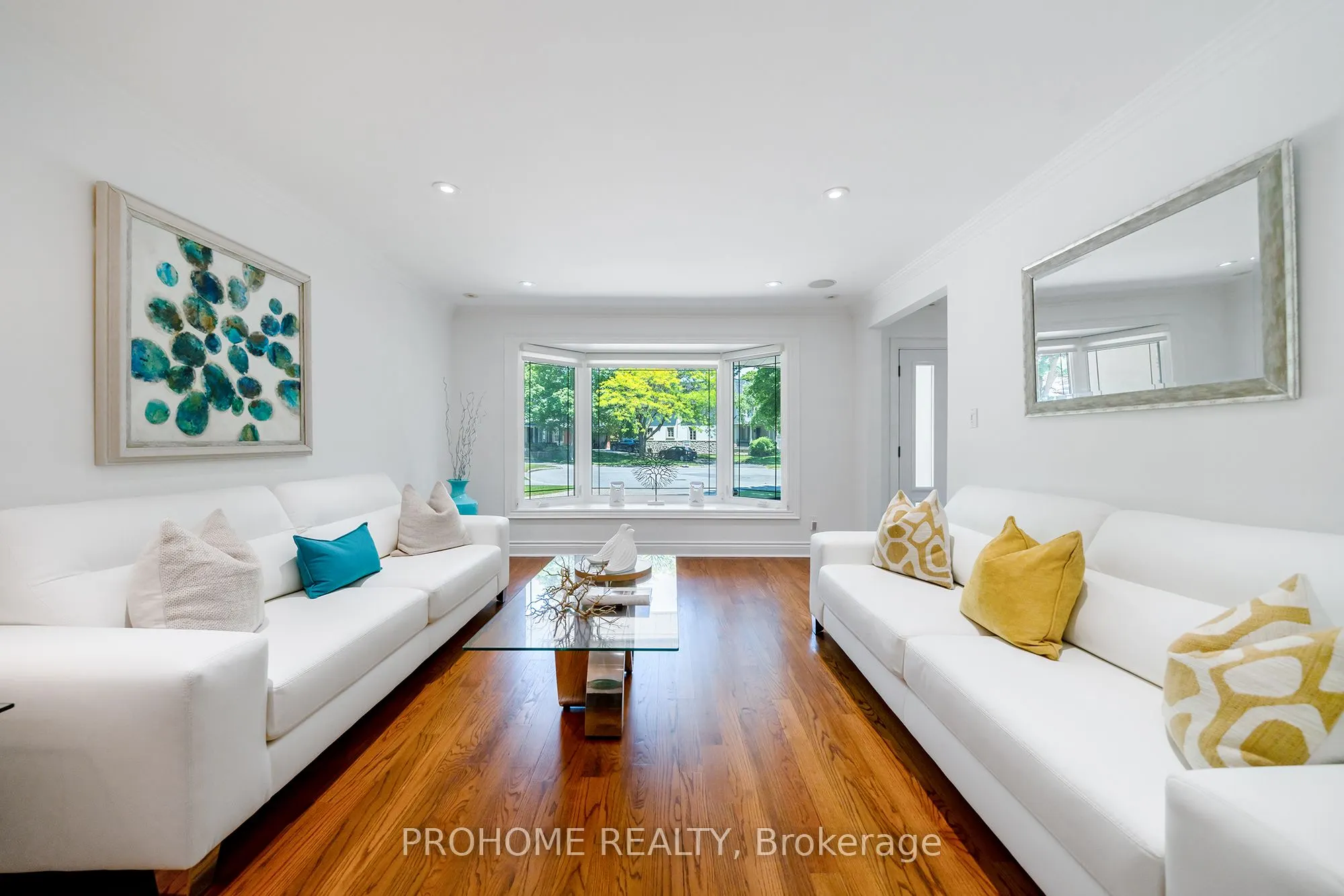16 Tuscay Court