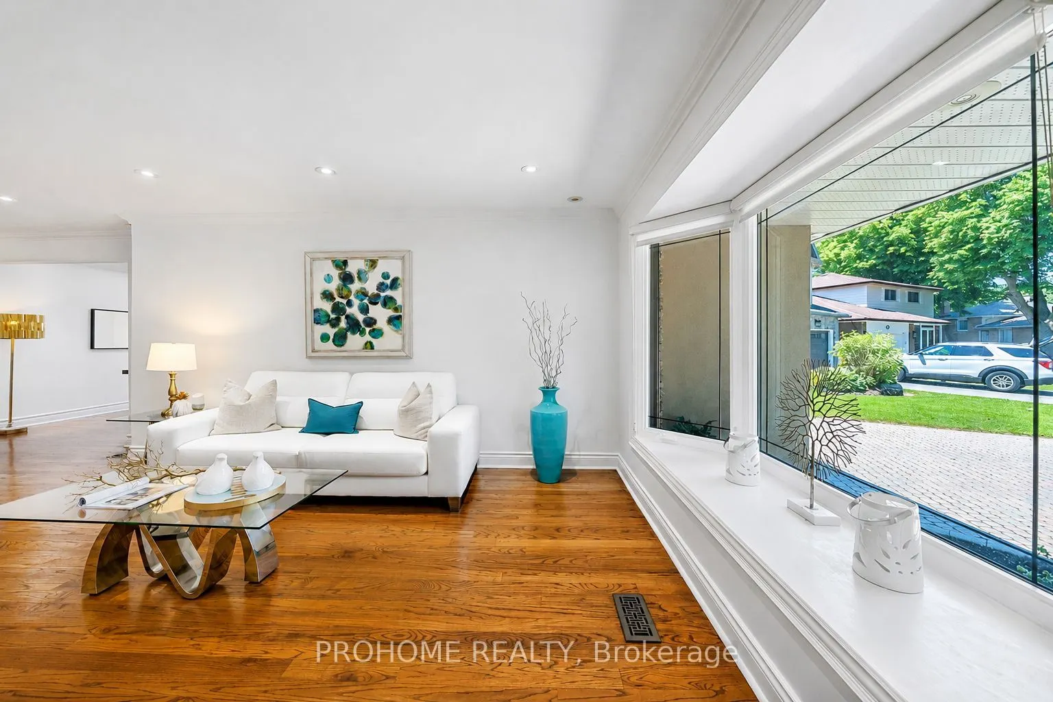 16 Tuscay Court
