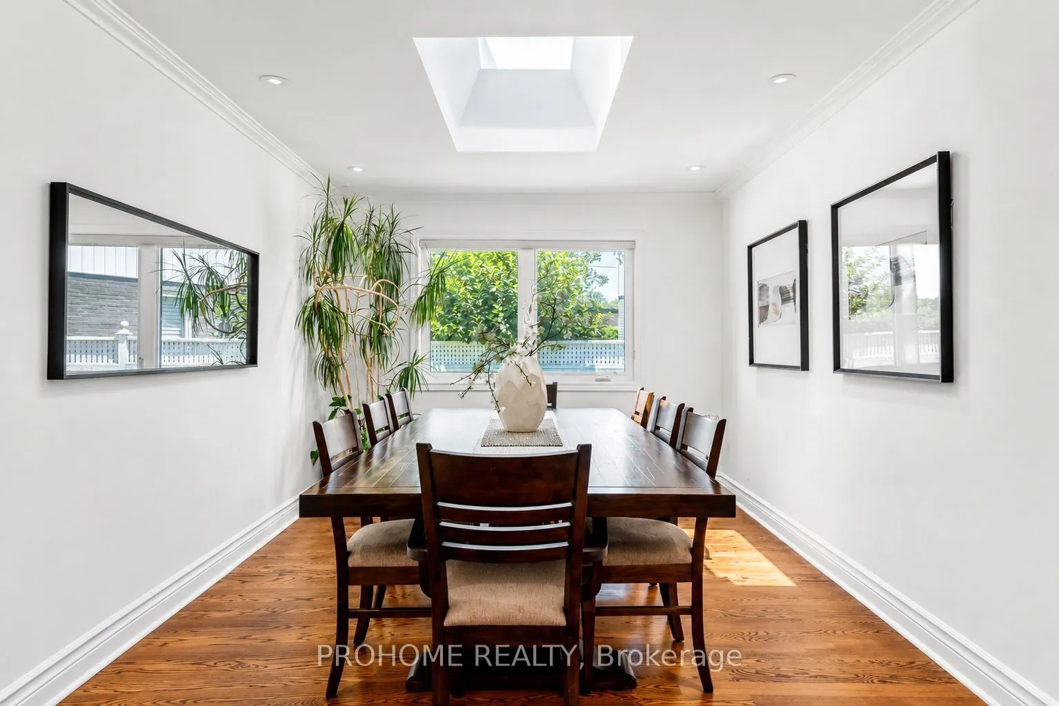 16 Tuscay Court