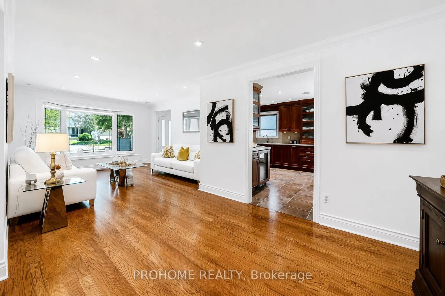16 Tuscay Court