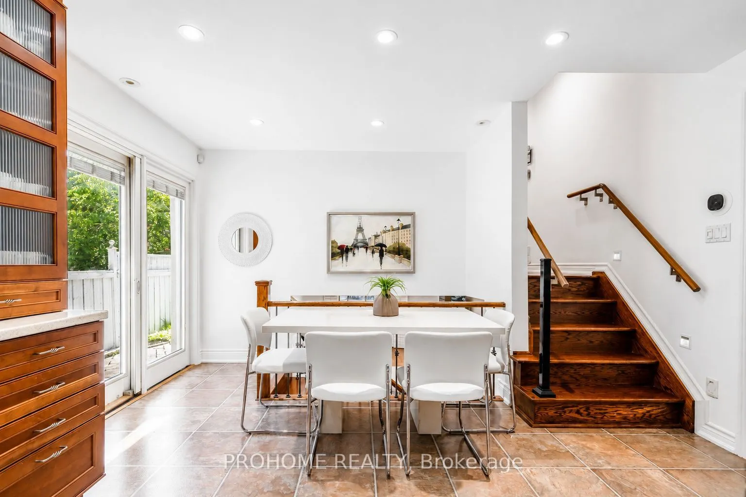 16 Tuscay Court
