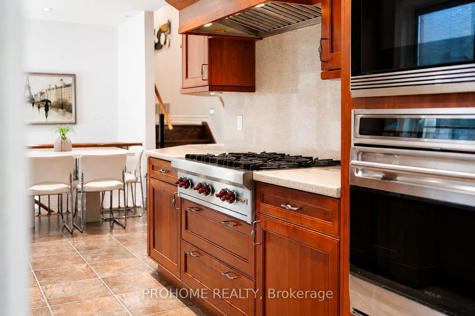 16 Tuscay Court