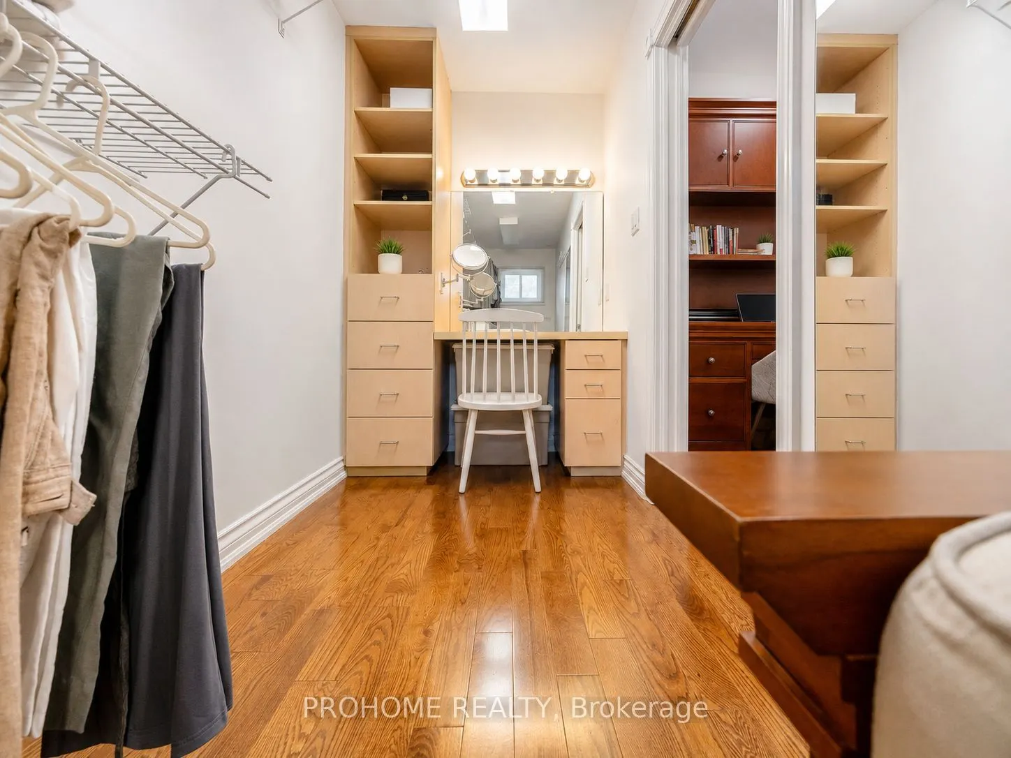16 Tuscay Court
