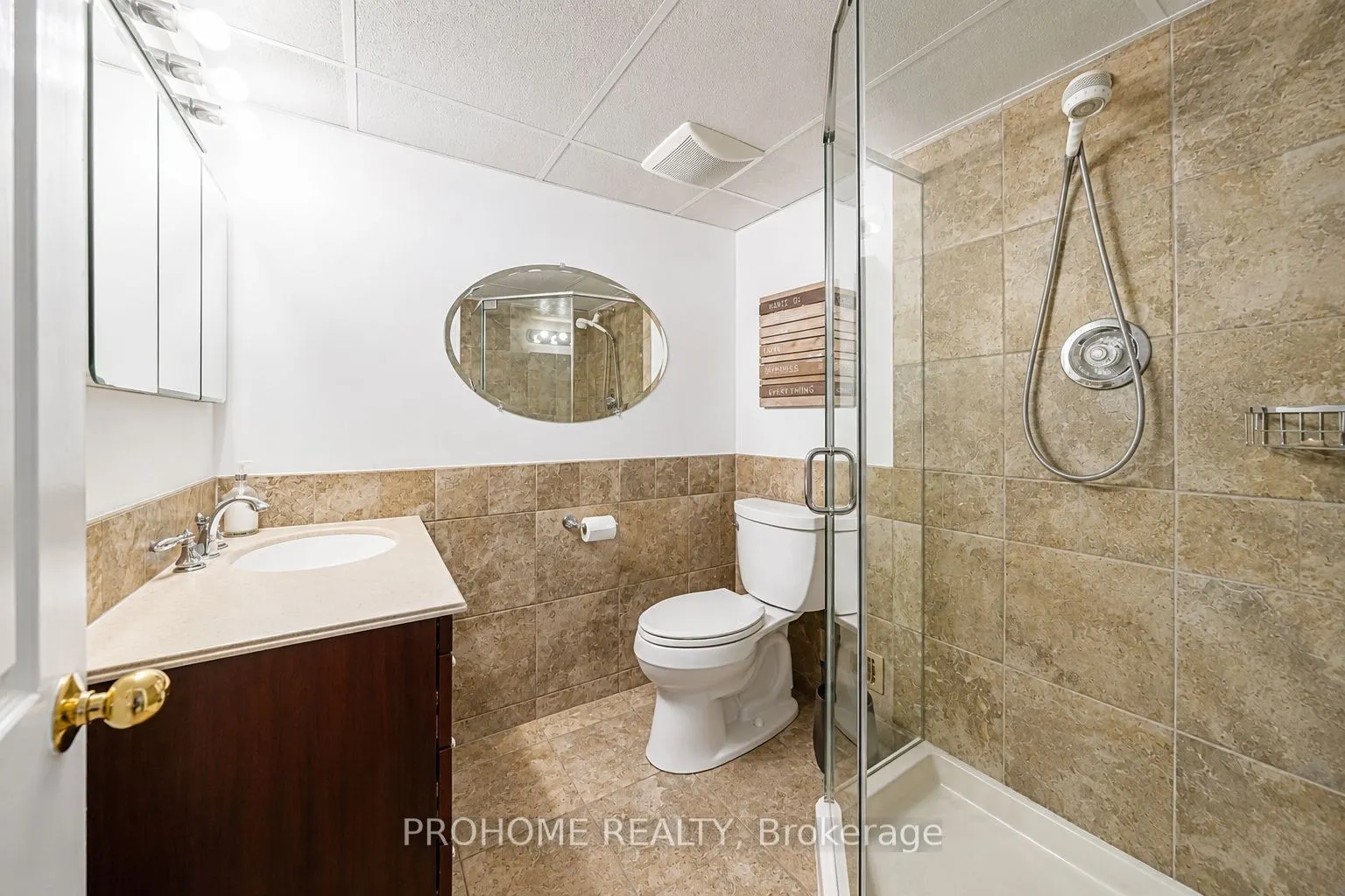 16 Tuscay Court