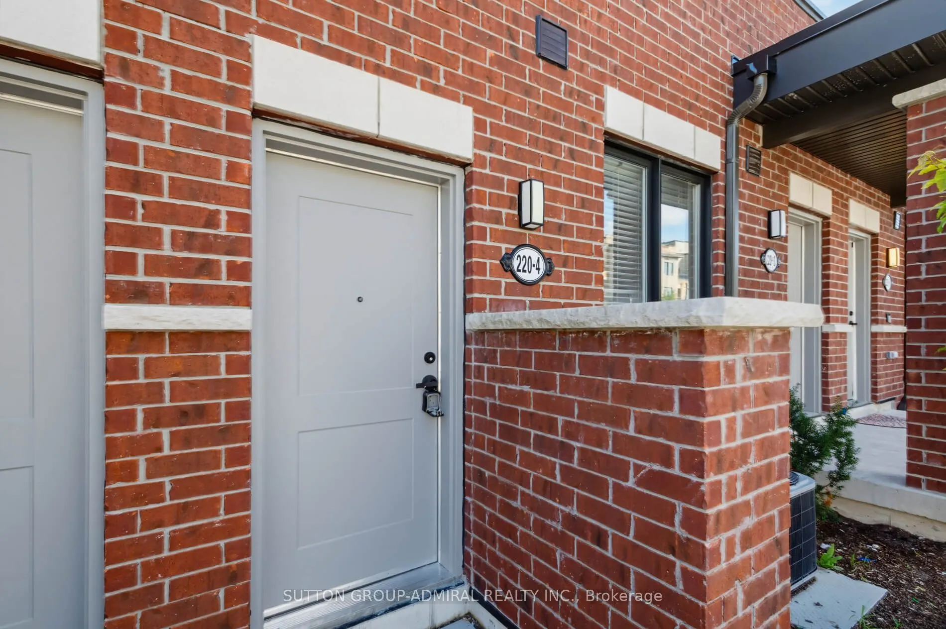 220 Dissette Street #4
