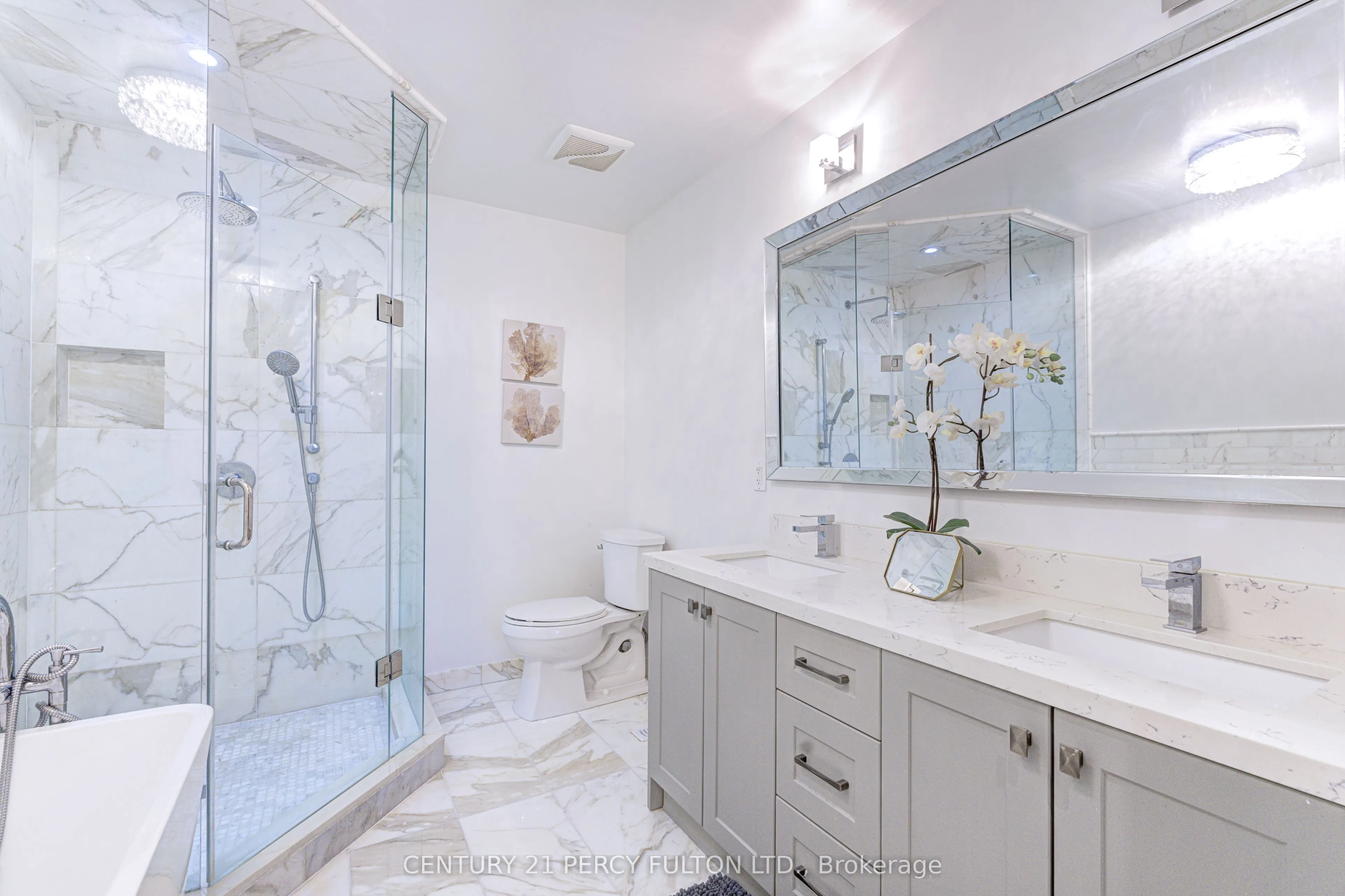 109 Woodcroft Lane