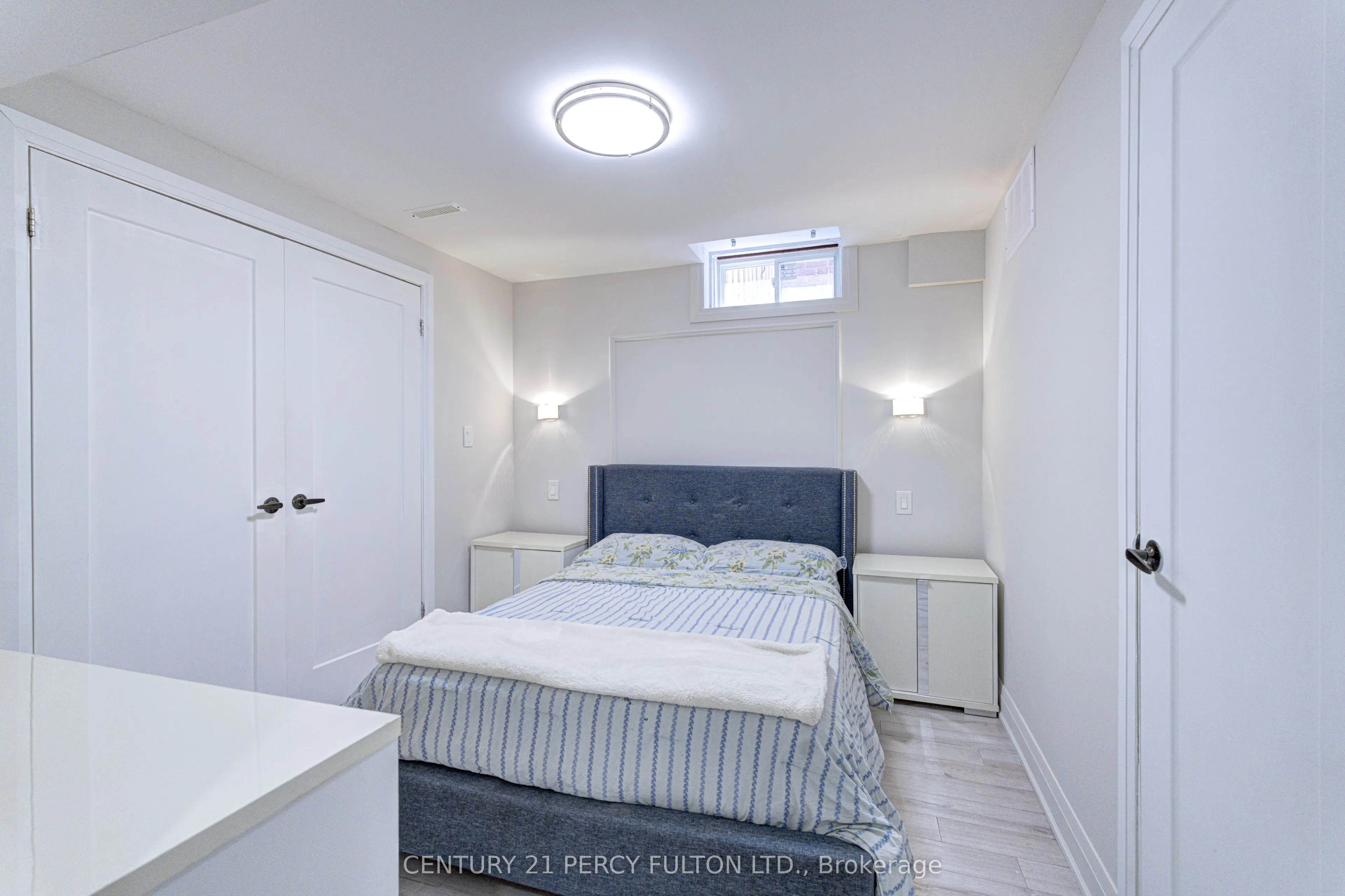 109 Woodcroft Lane