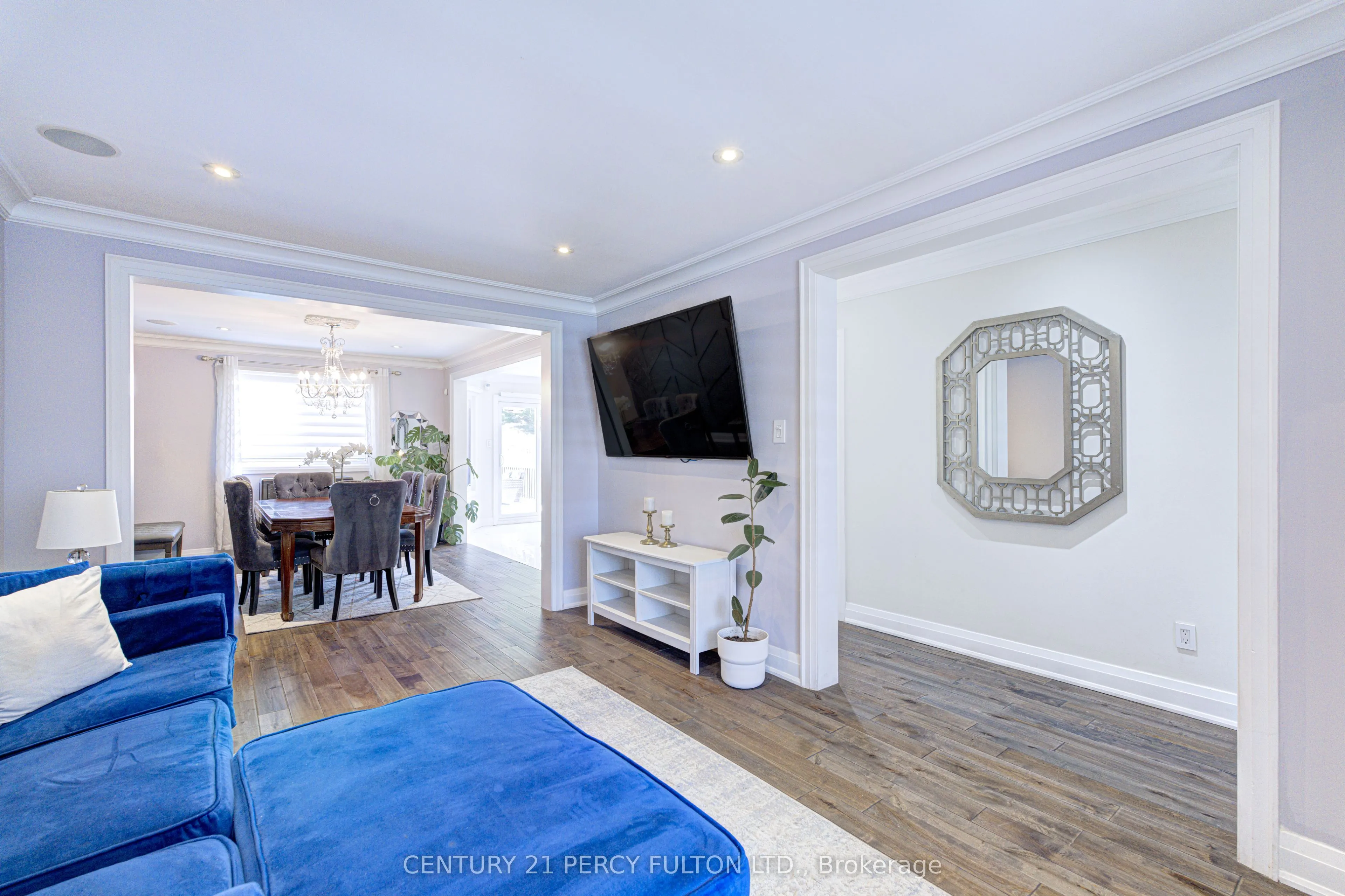 109 Woodcroft Lane