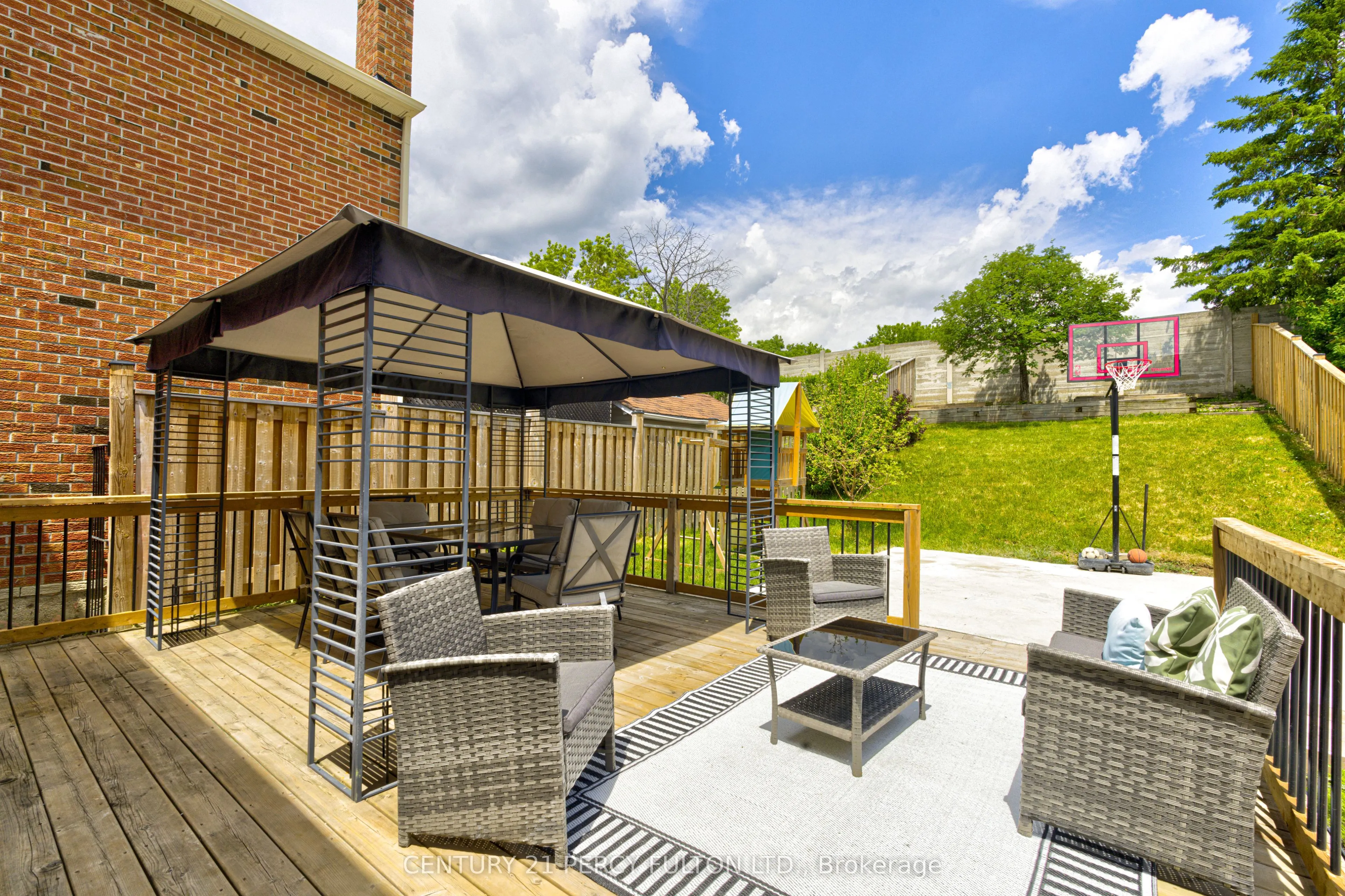 109 Woodcroft Lane