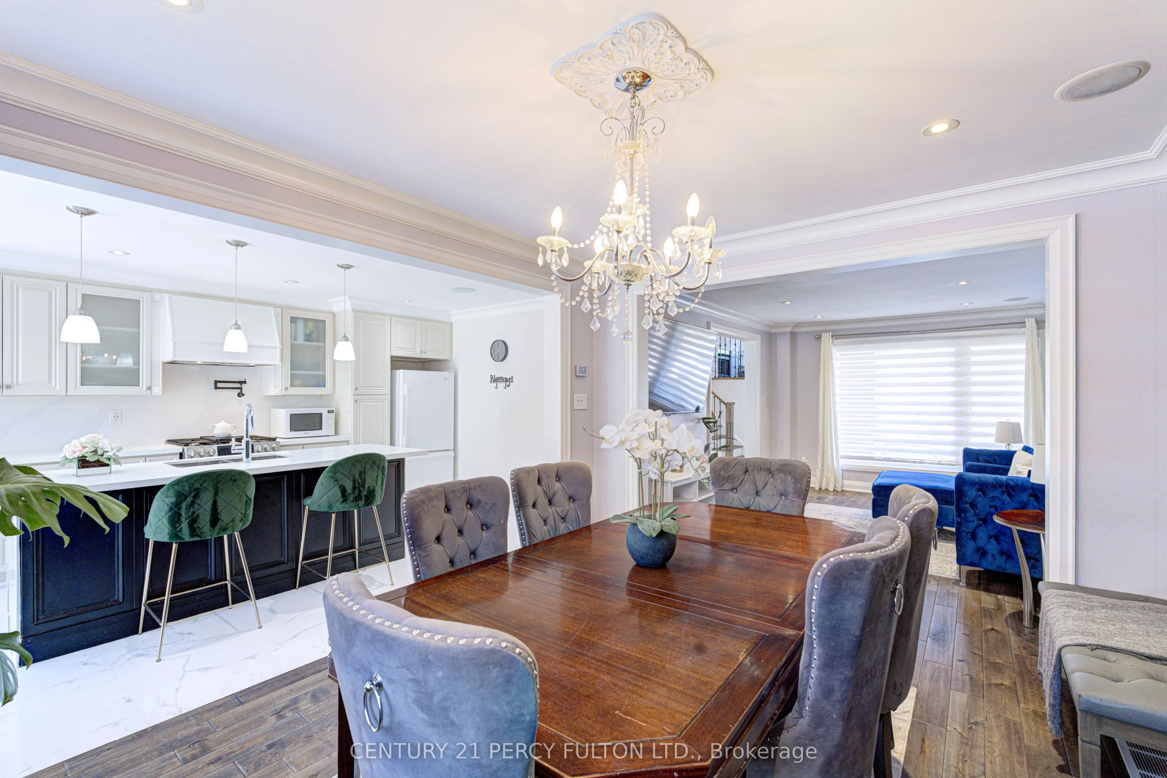 109 Woodcroft Lane