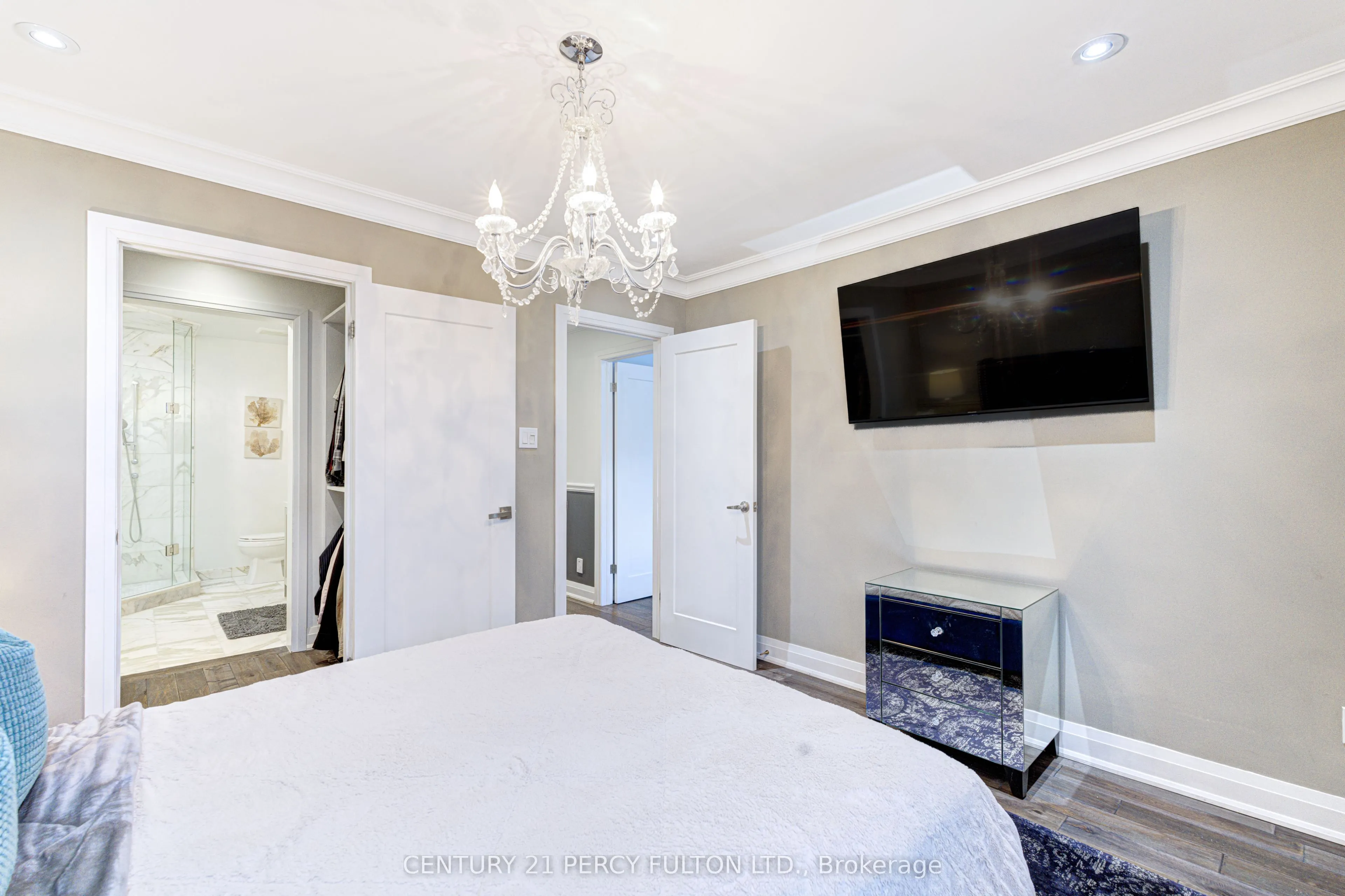 109 Woodcroft Lane