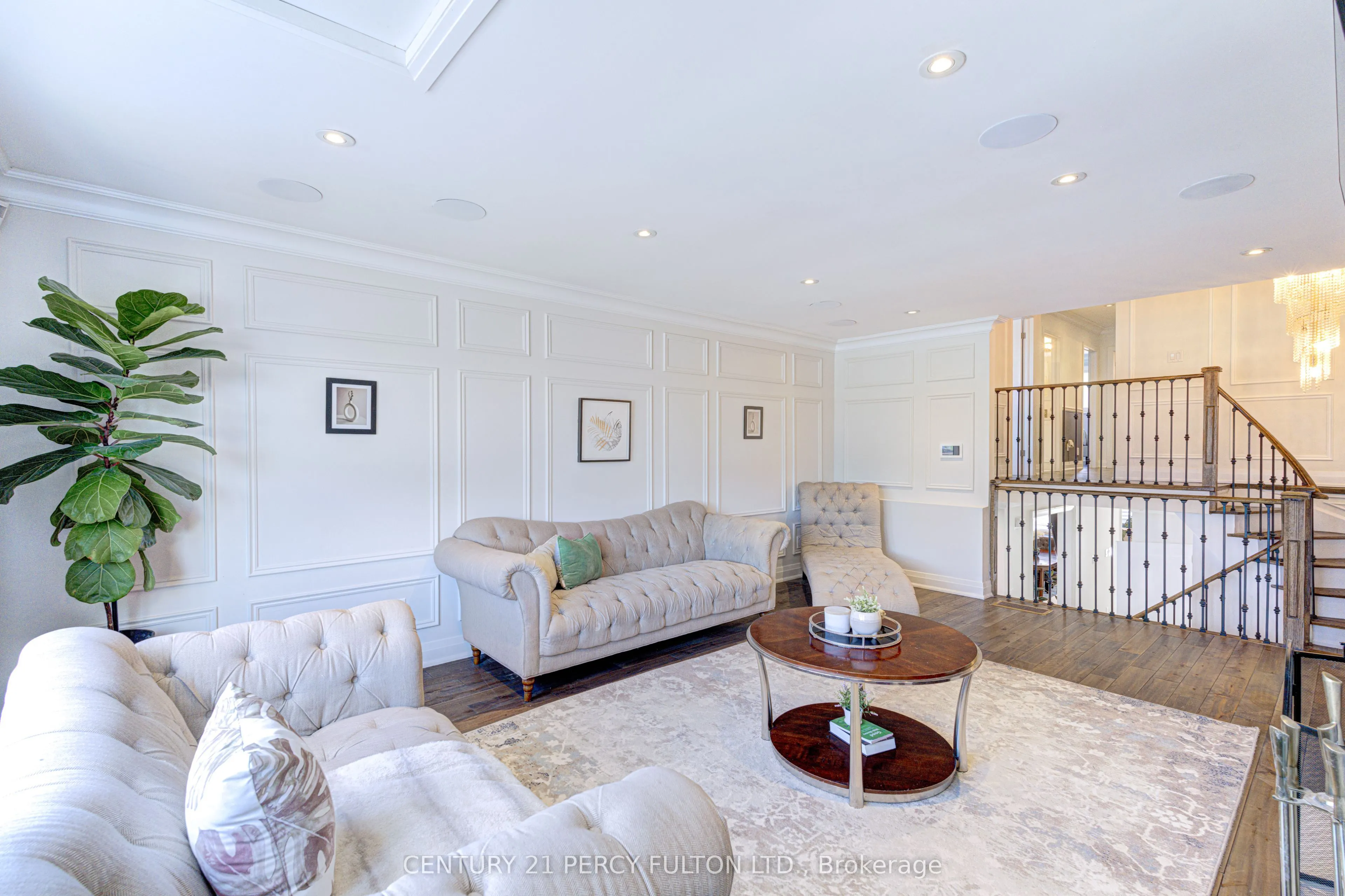 109 Woodcroft Lane