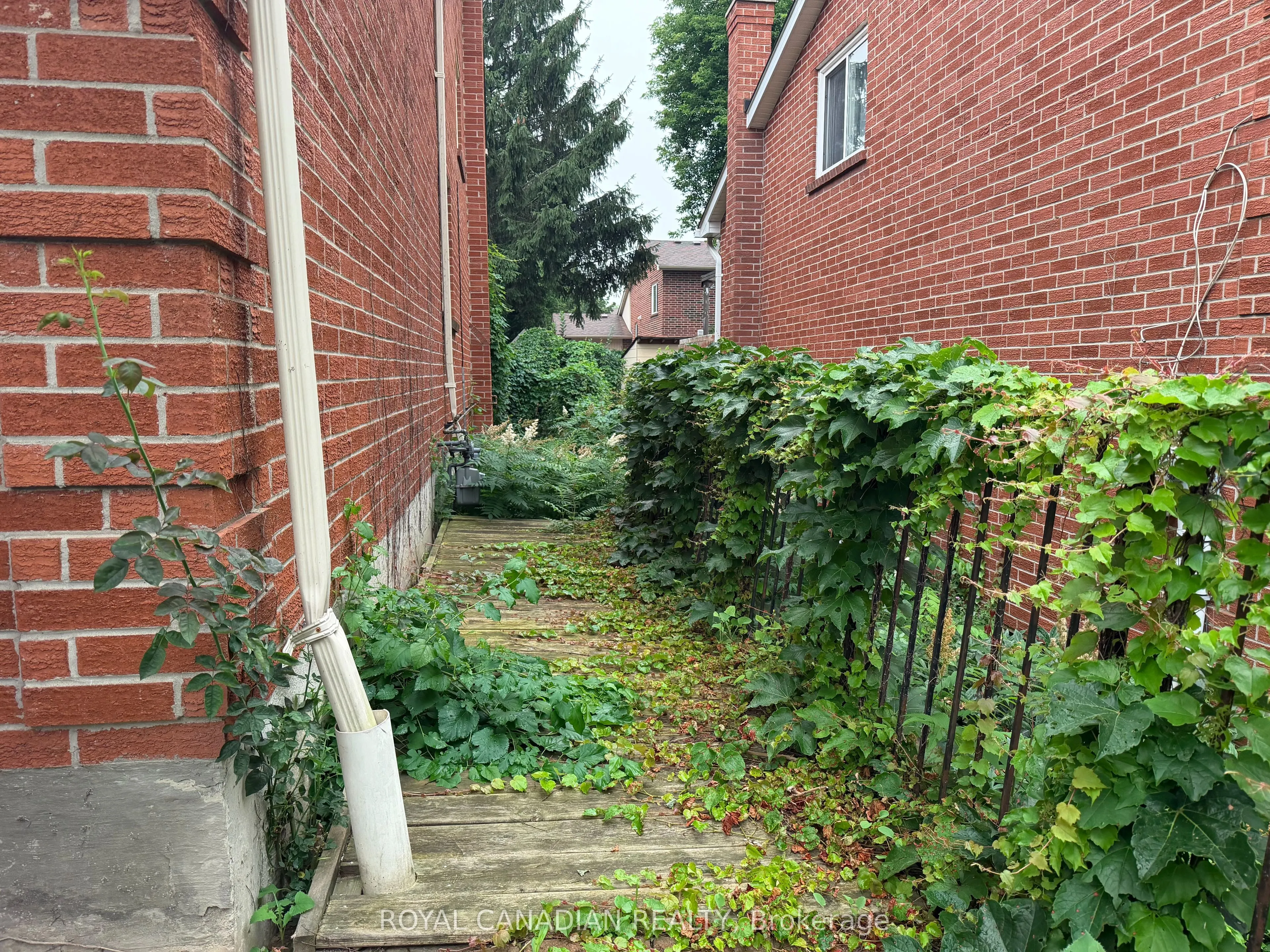 192 Harrison Drive