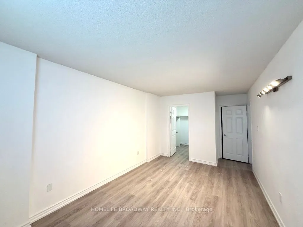 9 Chalmers Road #203
