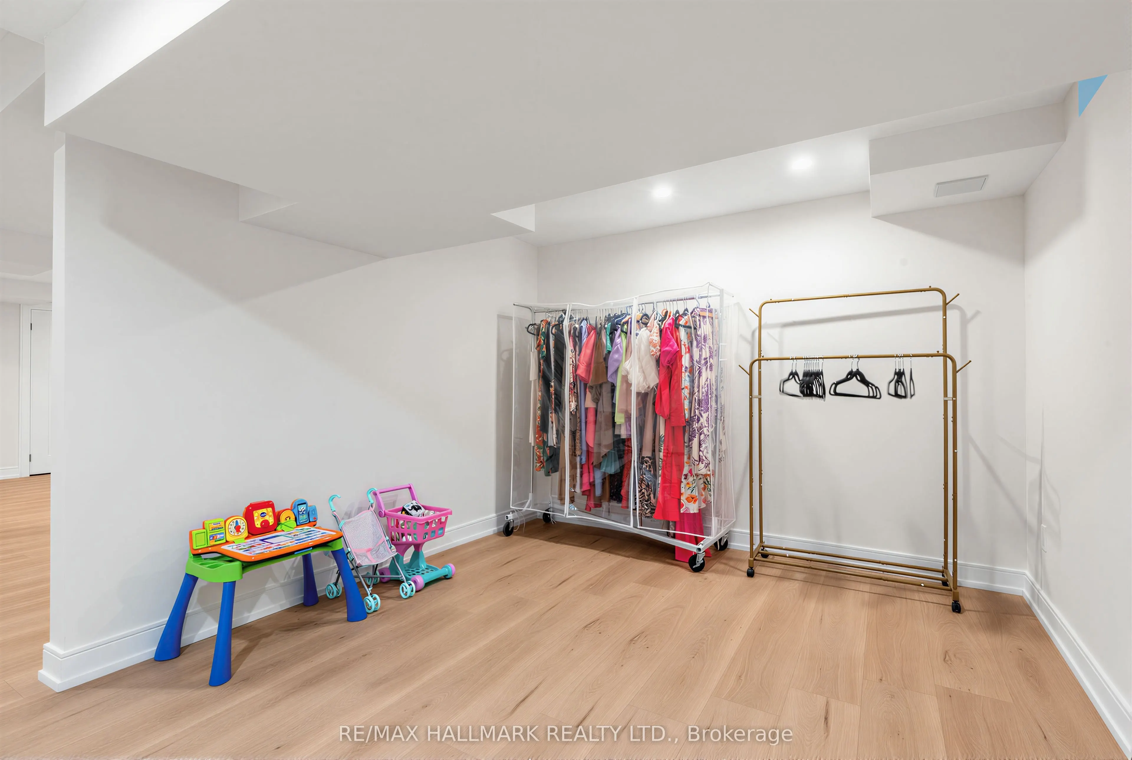 124 Barons Street