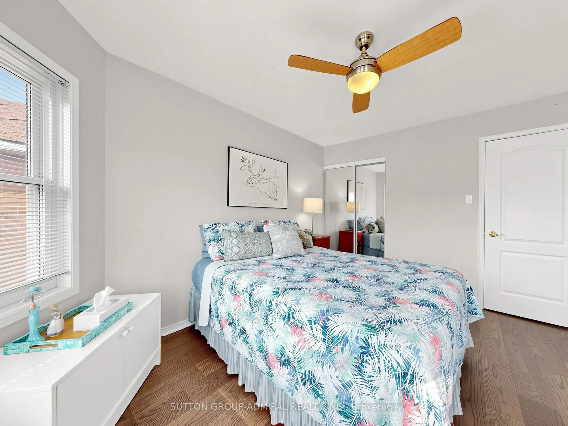 105 Leah Crescent #105