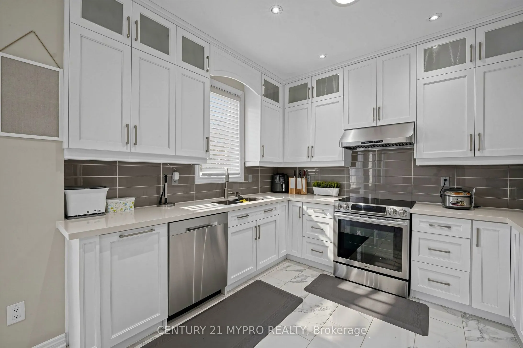 225 Silver Maple Road