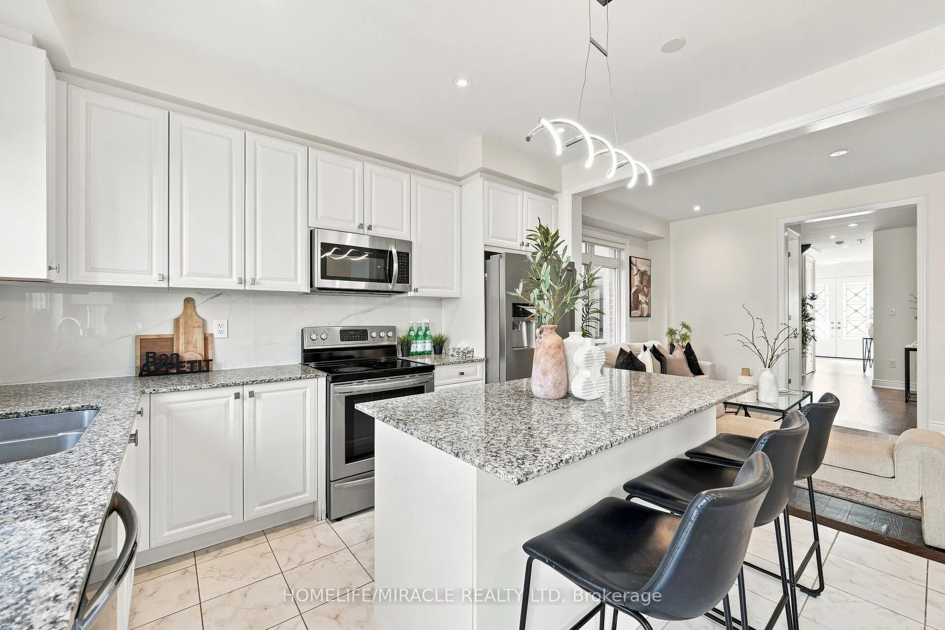 14 Zenith Avenue