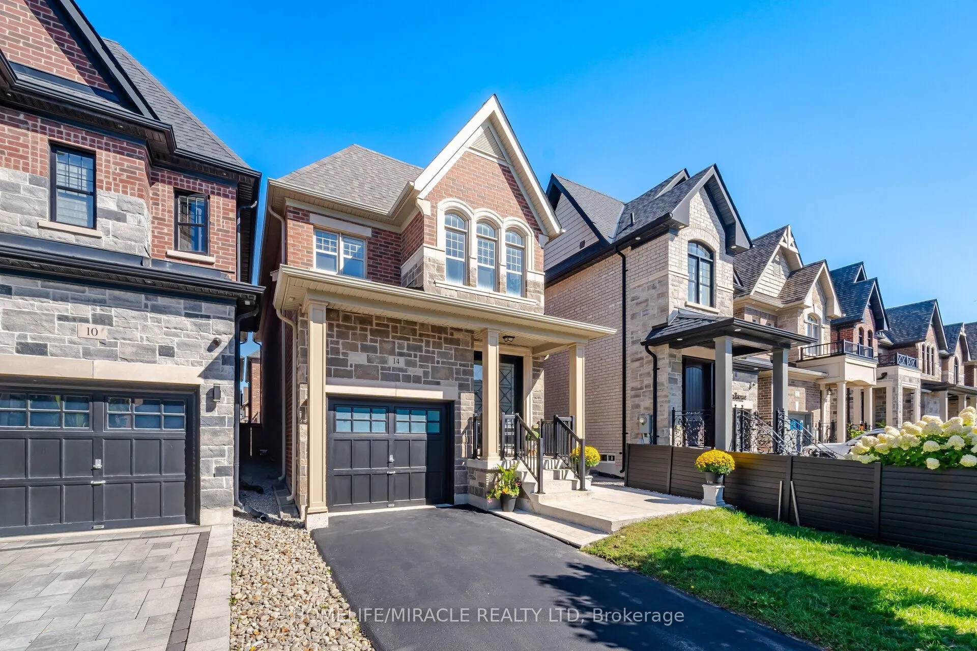 14 Zenith Avenue