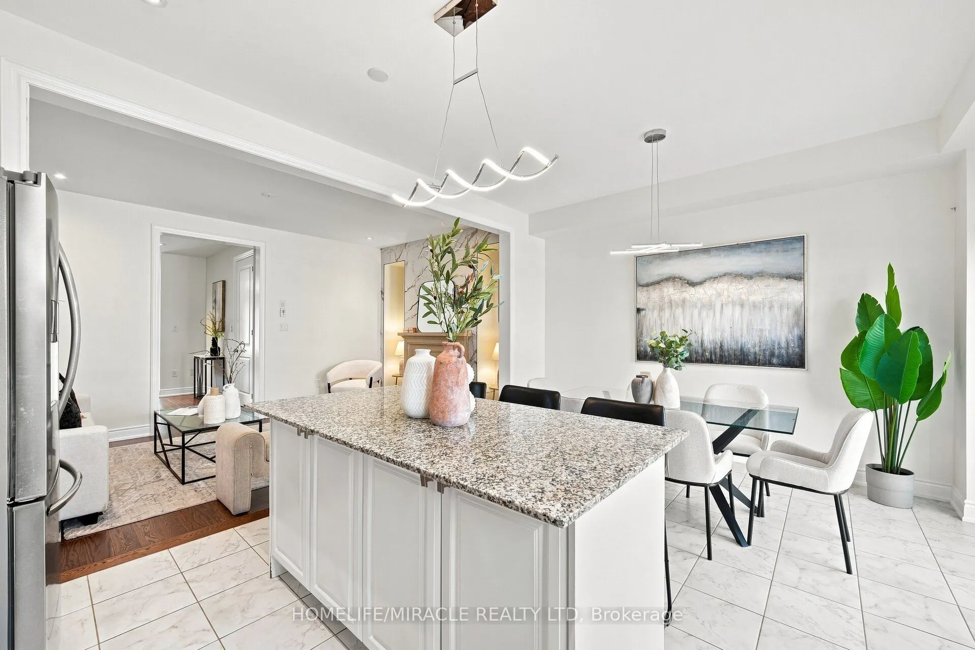 14 Zenith Avenue