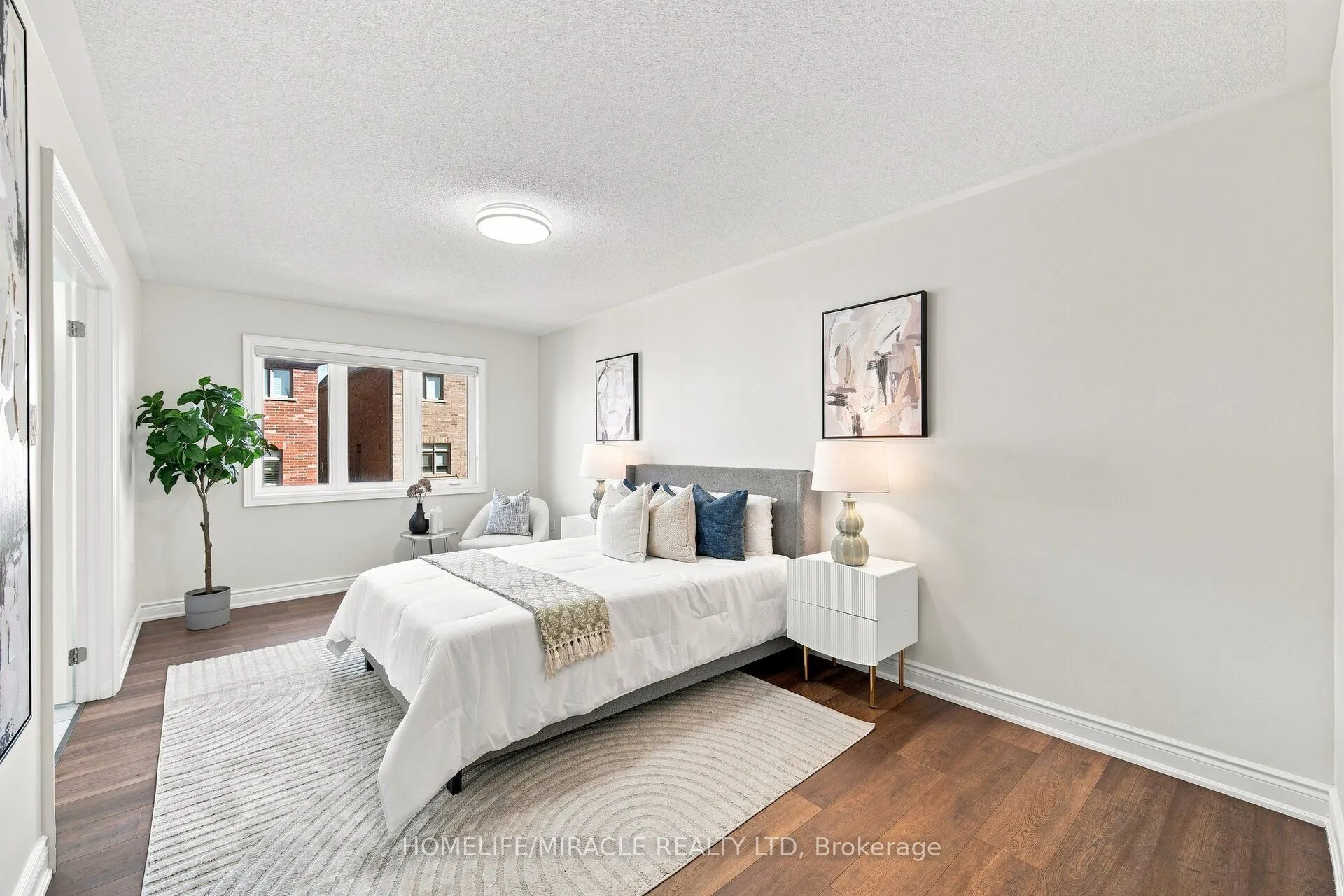 14 Zenith Avenue