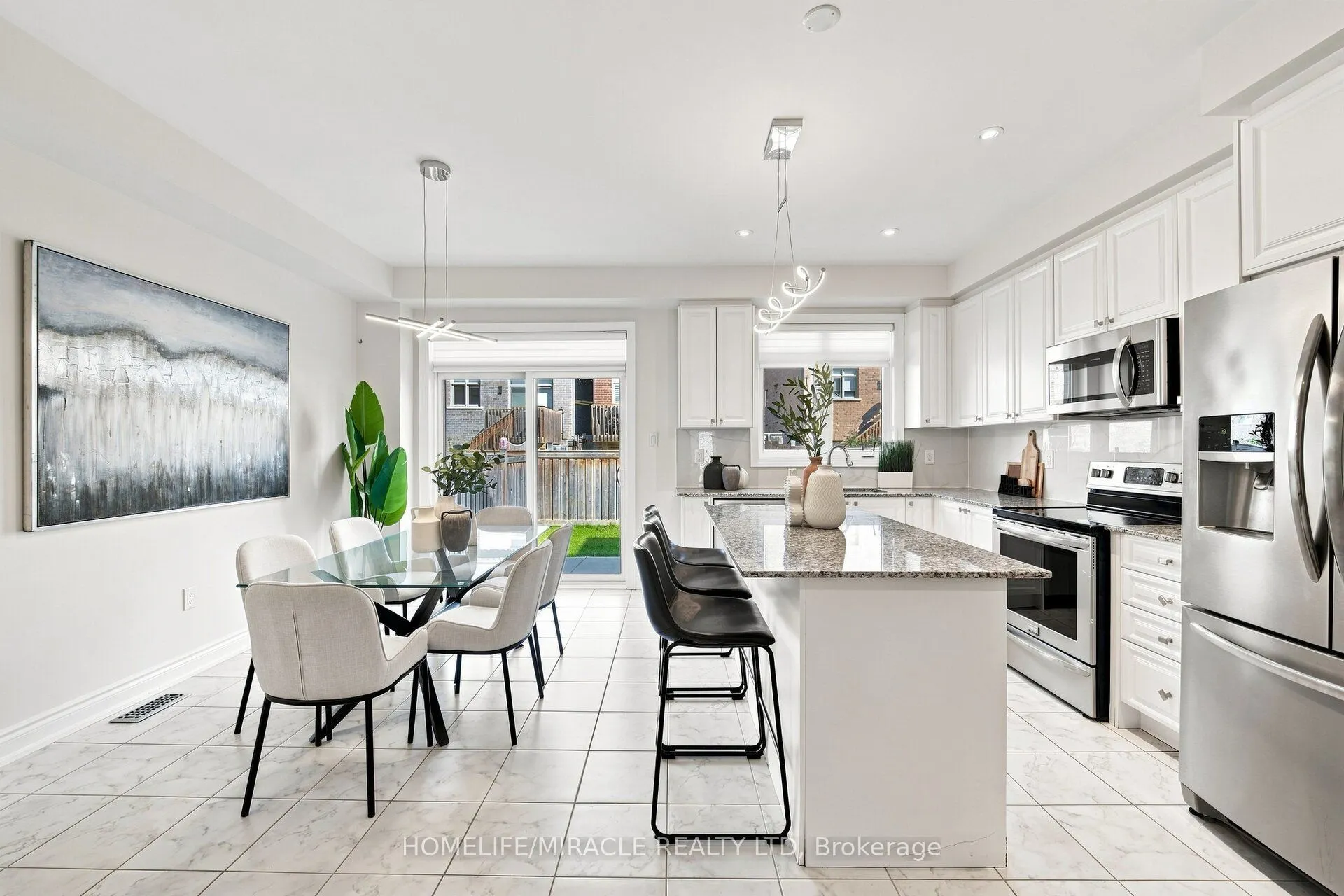 14 Zenith Avenue