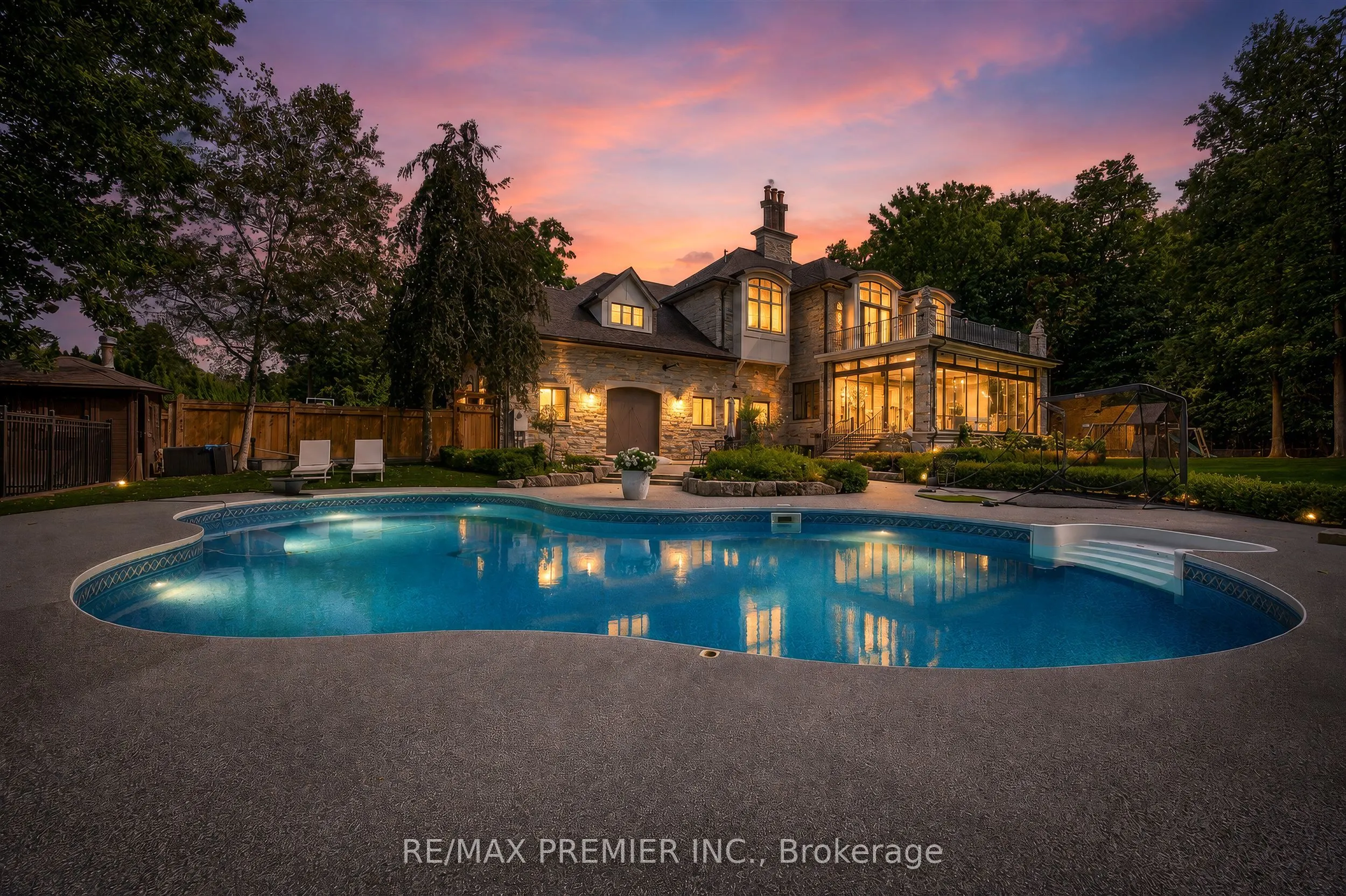 40 Golf Avenue
